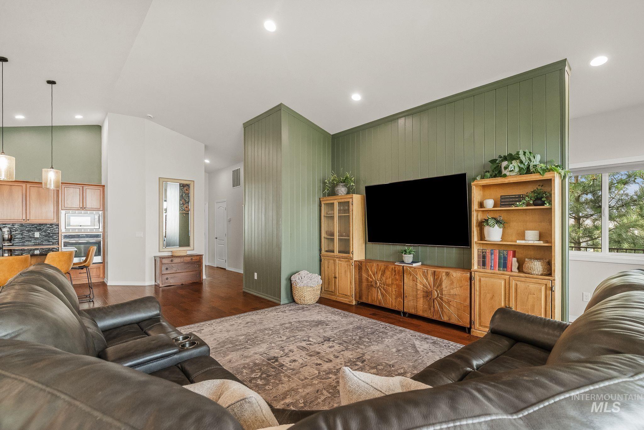 602 Quarry Rd., Asotin, Washington 99402, 3 Bedrooms, 2.5 Bathrooms, Residential For Sale, Price $665,000, 98995242
