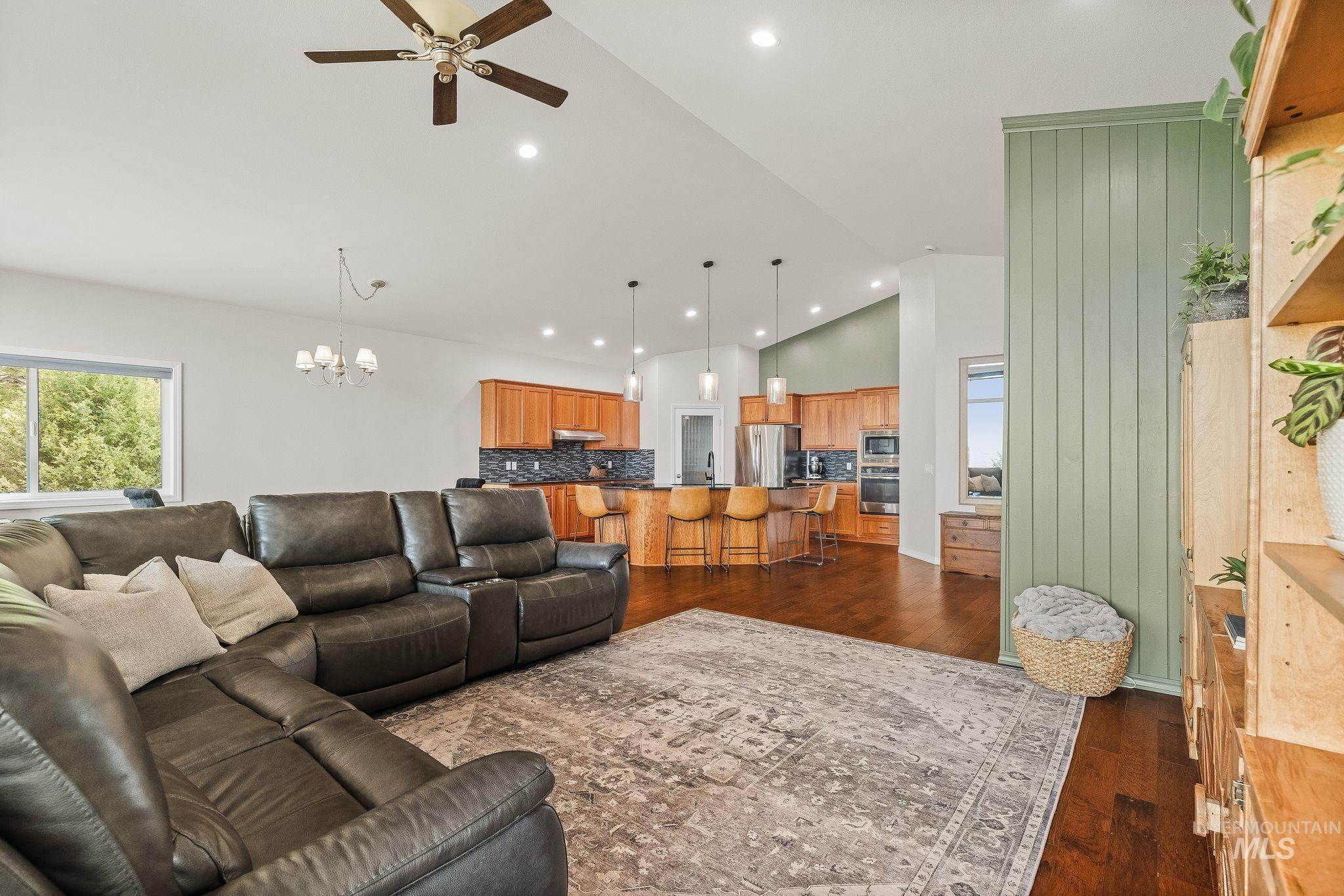 602 Quarry Rd., Asotin, Washington 99402, 3 Bedrooms, 2.5 Bathrooms, Residential For Sale, Price $665,000, 98995242