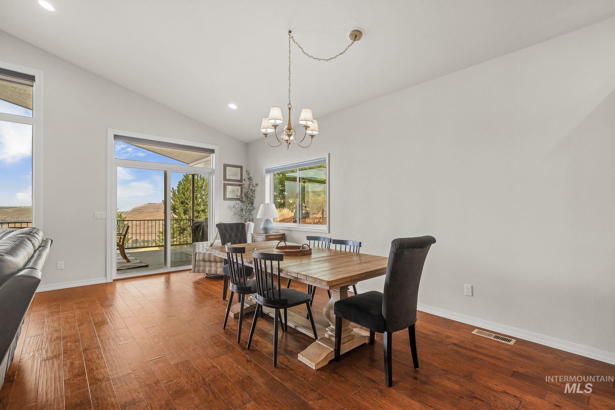 602 Quarry Rd., Asotin, Washington 99402, 3 Bedrooms, 2.5 Bathrooms, Residential For Sale, Price $665,000, 98995242