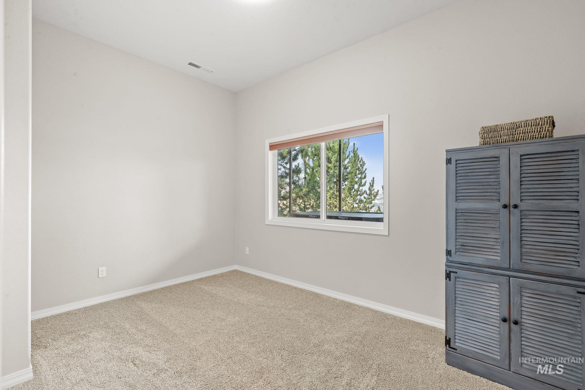 602 Quarry Rd., Asotin, Washington 99402, 3 Bedrooms, 2.5 Bathrooms, Residential For Sale, Price $665,000, 98995242