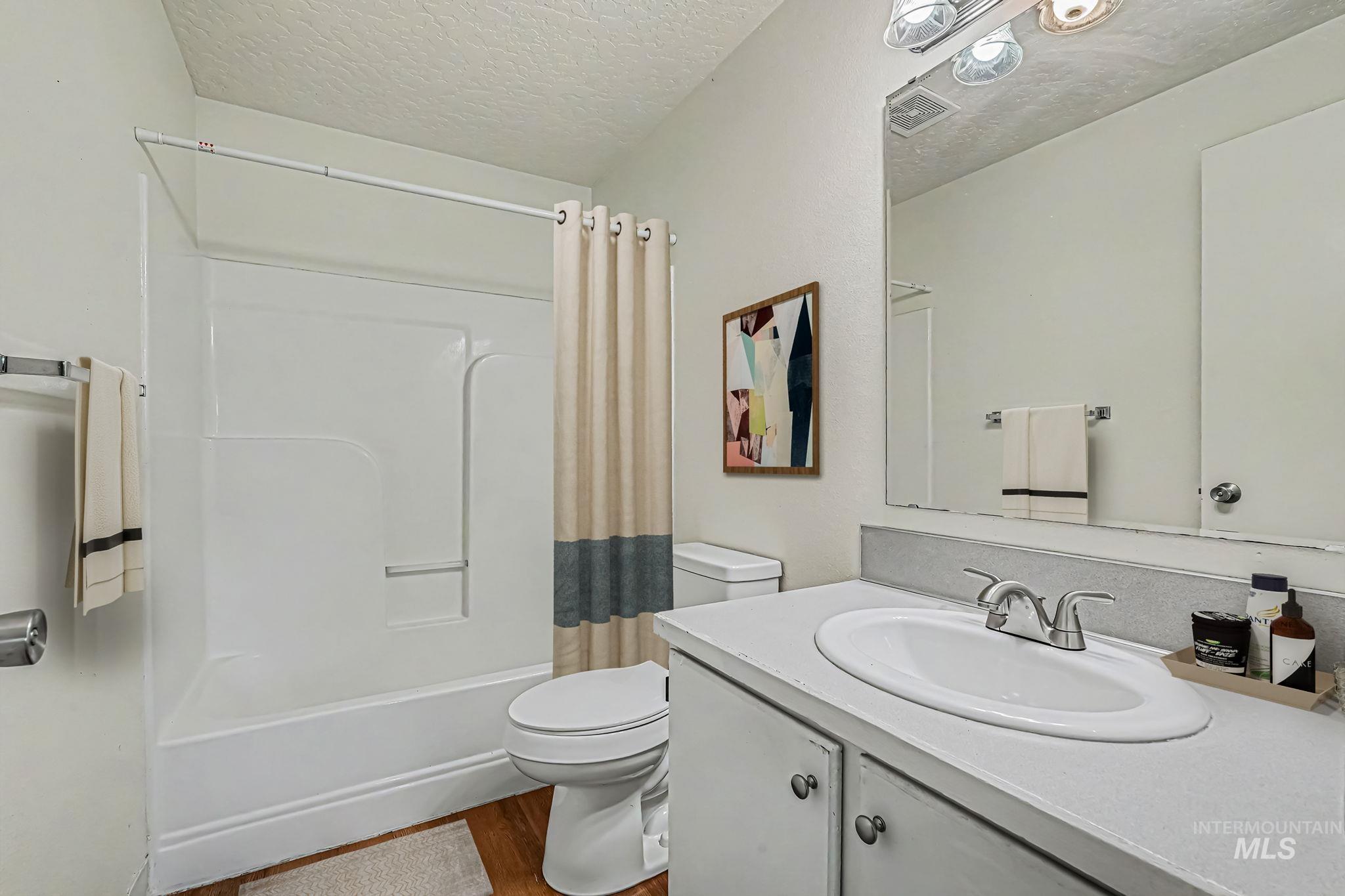 936 Shoshone Ave, Nampa, Idaho 83651, 3 Bedrooms, 2 Bathrooms, Residential For Sale, Price $300,000, 98995245