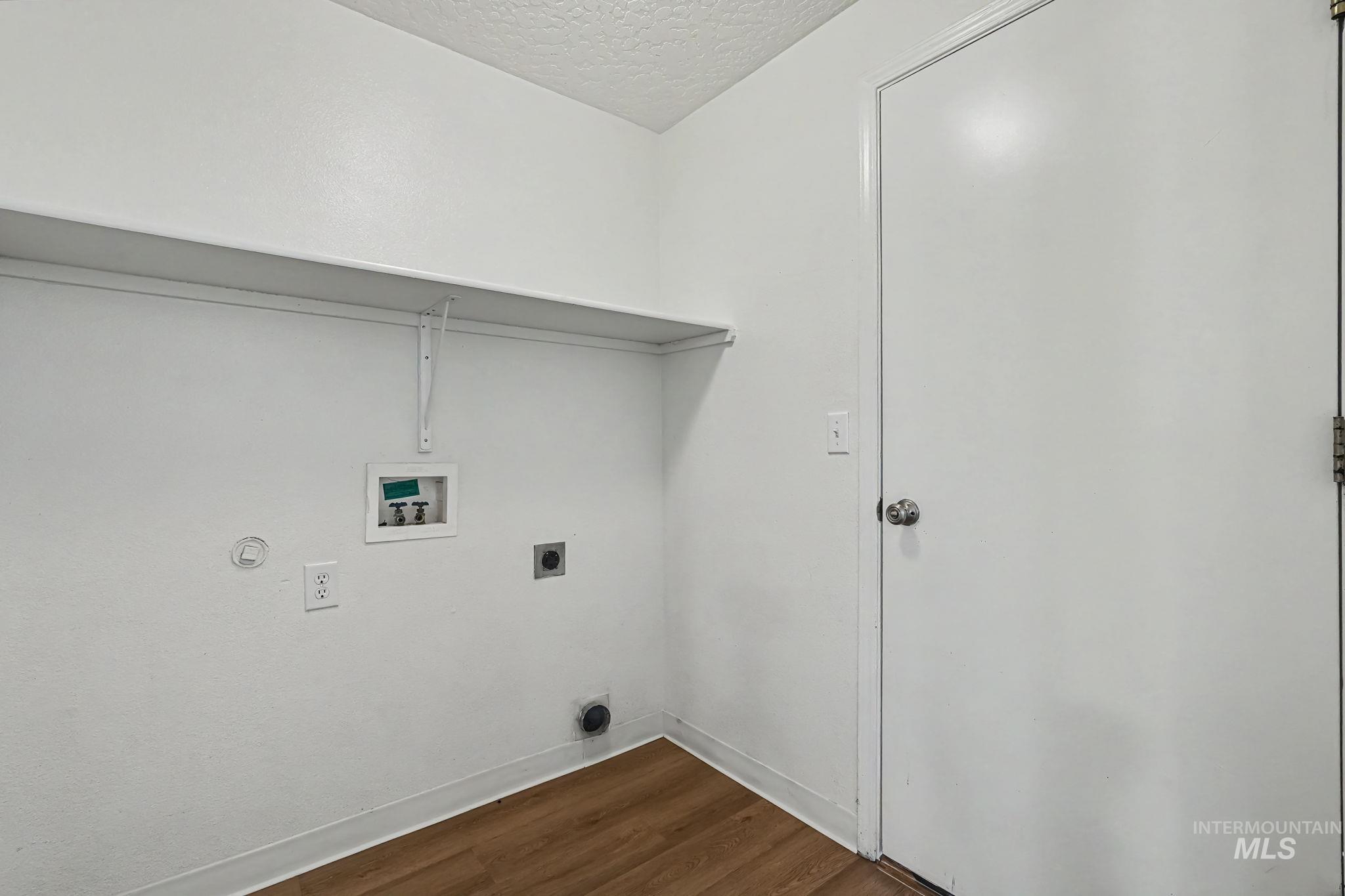 936 Shoshone Ave, Nampa, Idaho 83651, 3 Bedrooms, 2 Bathrooms, Residential For Sale, Price $300,000, 98995245