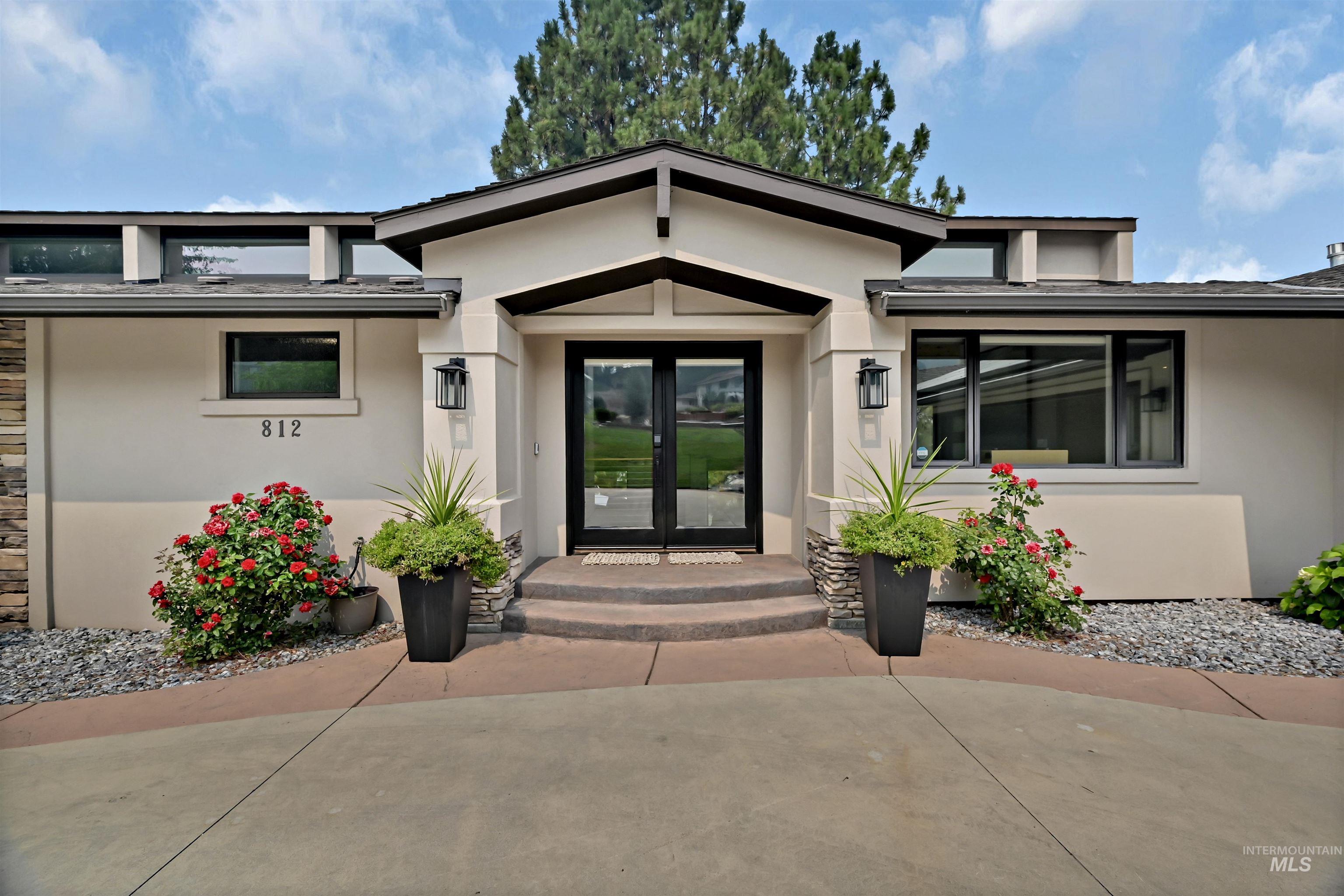 812 E Hearthstone Dr, Boise, Idaho 83702, 5 Bedrooms, 3.5 Bathrooms, Residential For Sale, Price $2,598,000,MLS 98995250