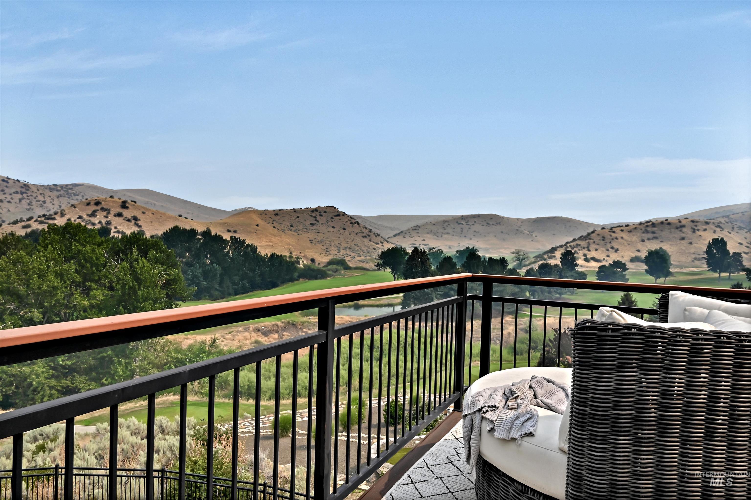 812 E Hearthstone Dr, Boise, Idaho 83702, 5 Bedrooms, 3.5 Bathrooms, Residential For Sale, Price $2,598,000,MLS 98995250
