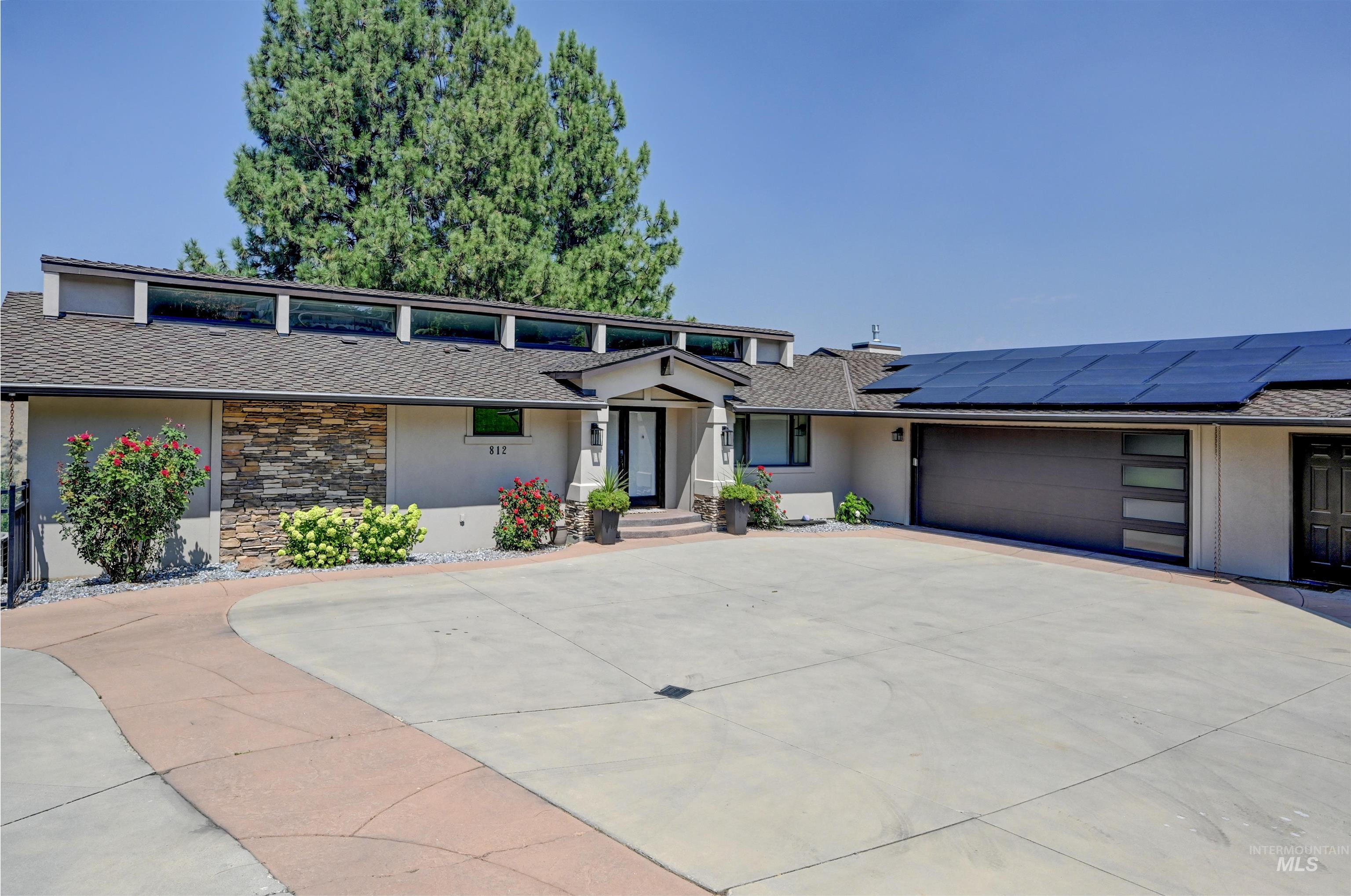 812 E Hearthstone Dr, Boise, Idaho 83702, 5 Bedrooms, 3.5 Bathrooms, Residential For Sale, Price $2,598,000,MLS 98995250