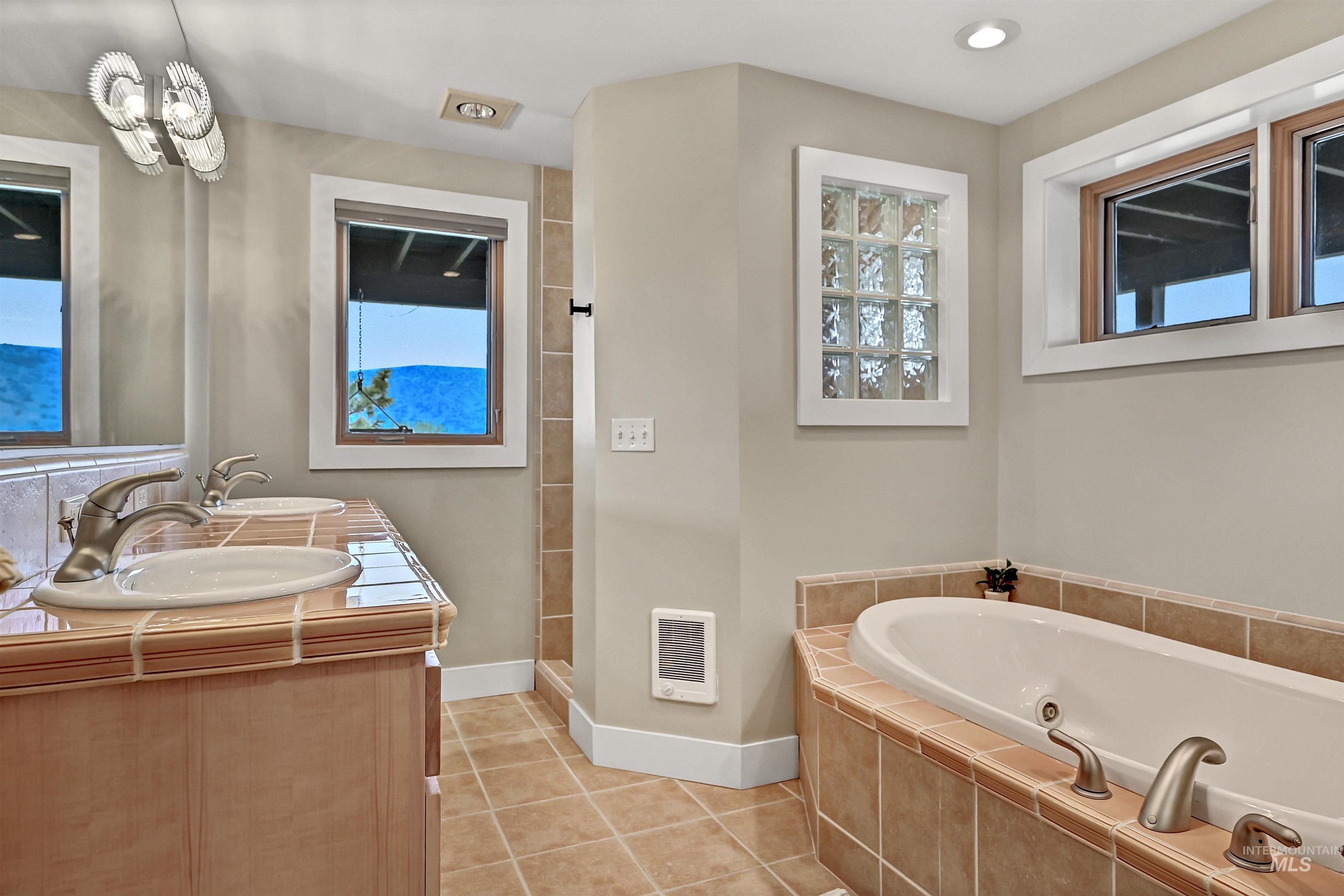 812 E Hearthstone Dr, Boise, Idaho 83702, 5 Bedrooms, 3.5 Bathrooms, Residential For Sale, Price $2,598,000,MLS 98995250