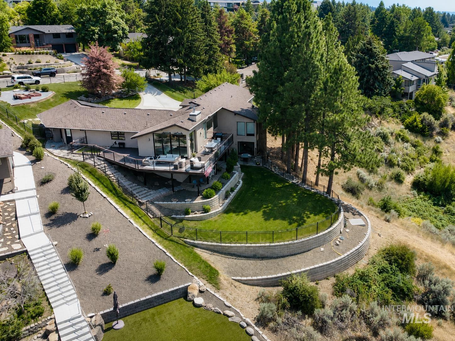 812 E Hearthstone Dr, Boise, Idaho 83702, 5 Bedrooms, 3.5 Bathrooms, Residential For Sale, Price $2,598,000,MLS 98995250