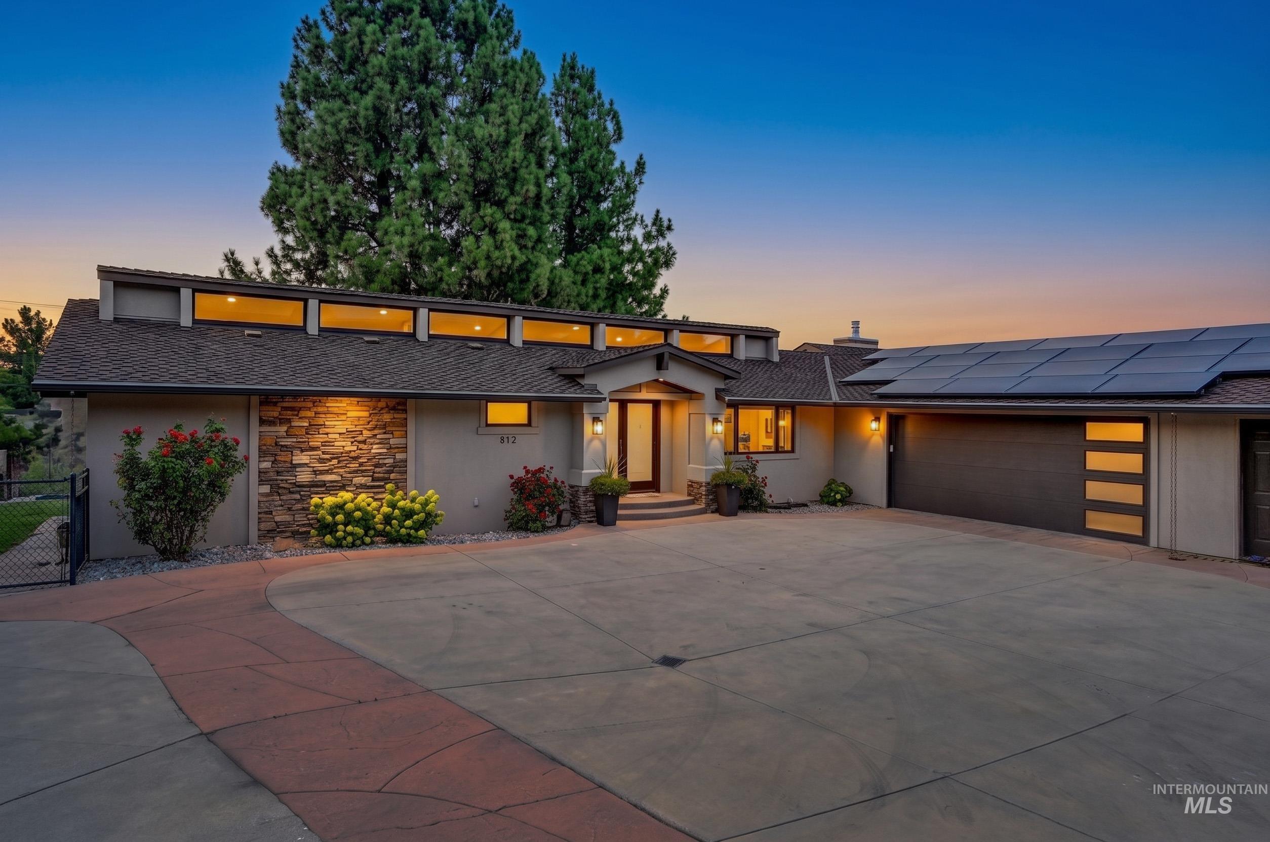812 E Hearthstone Dr, Boise, Idaho 83702, 5 Bedrooms, 3.5 Bathrooms, Residential For Sale, Price $2,598,000,MLS 98995250