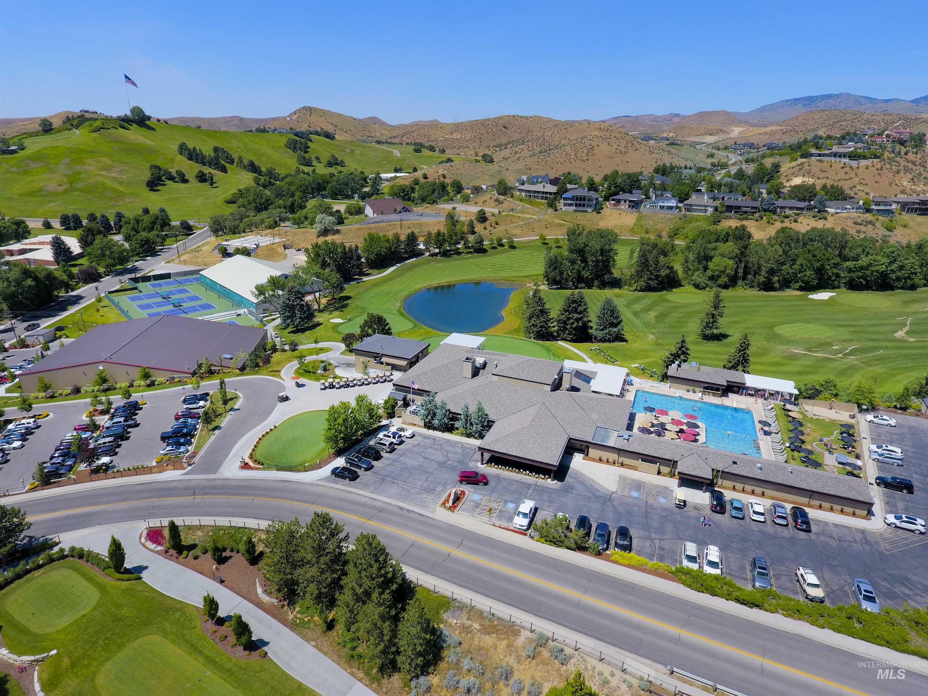 812 E Hearthstone Dr, Boise, Idaho 83702, 5 Bedrooms, 3.5 Bathrooms, Residential For Sale, Price $2,598,000,MLS 98995250