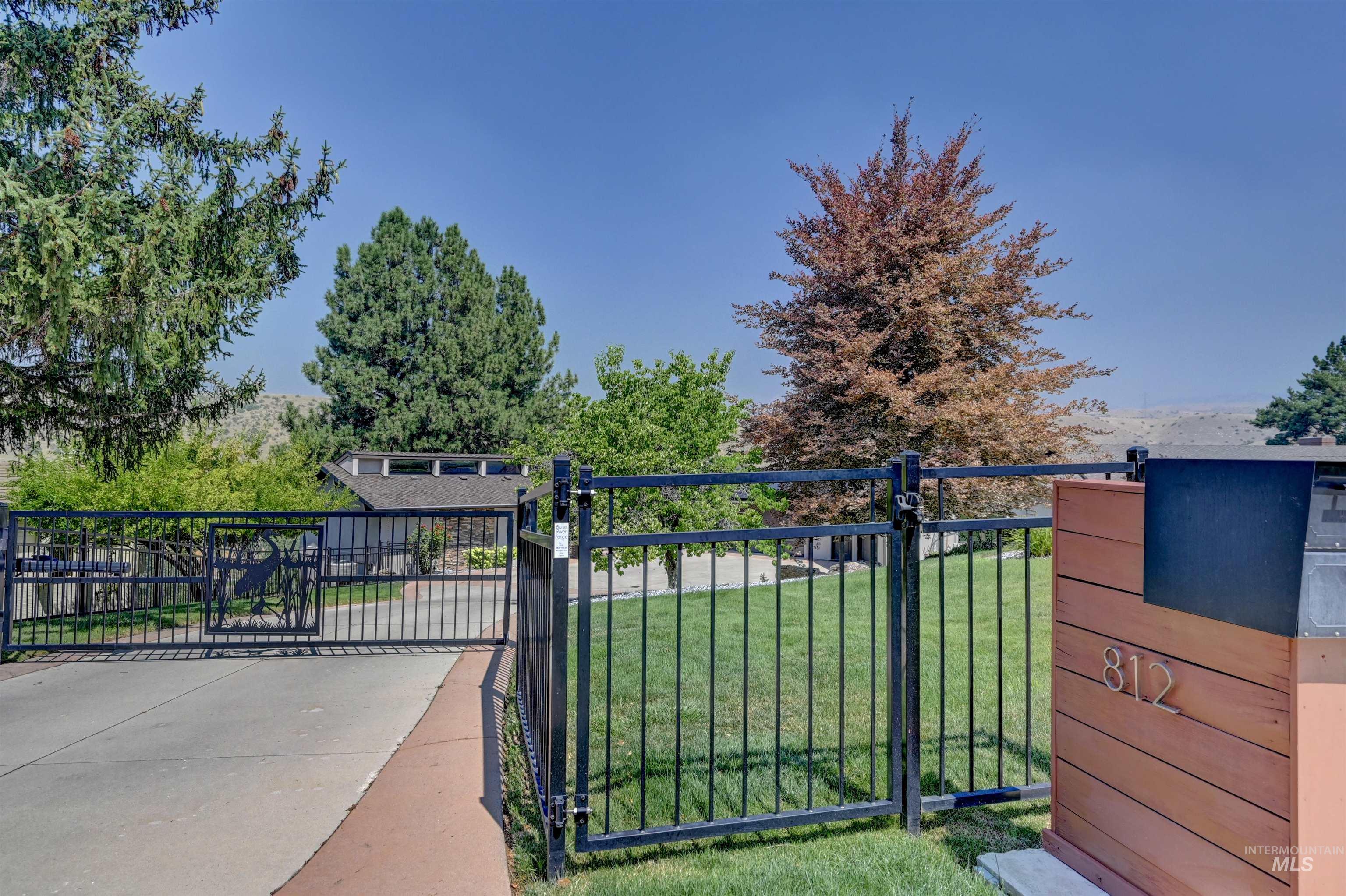 812 E Hearthstone Dr, Boise, Idaho 83702, 5 Bedrooms, 3.5 Bathrooms, Residential For Sale, Price $2,598,000,MLS 98995250