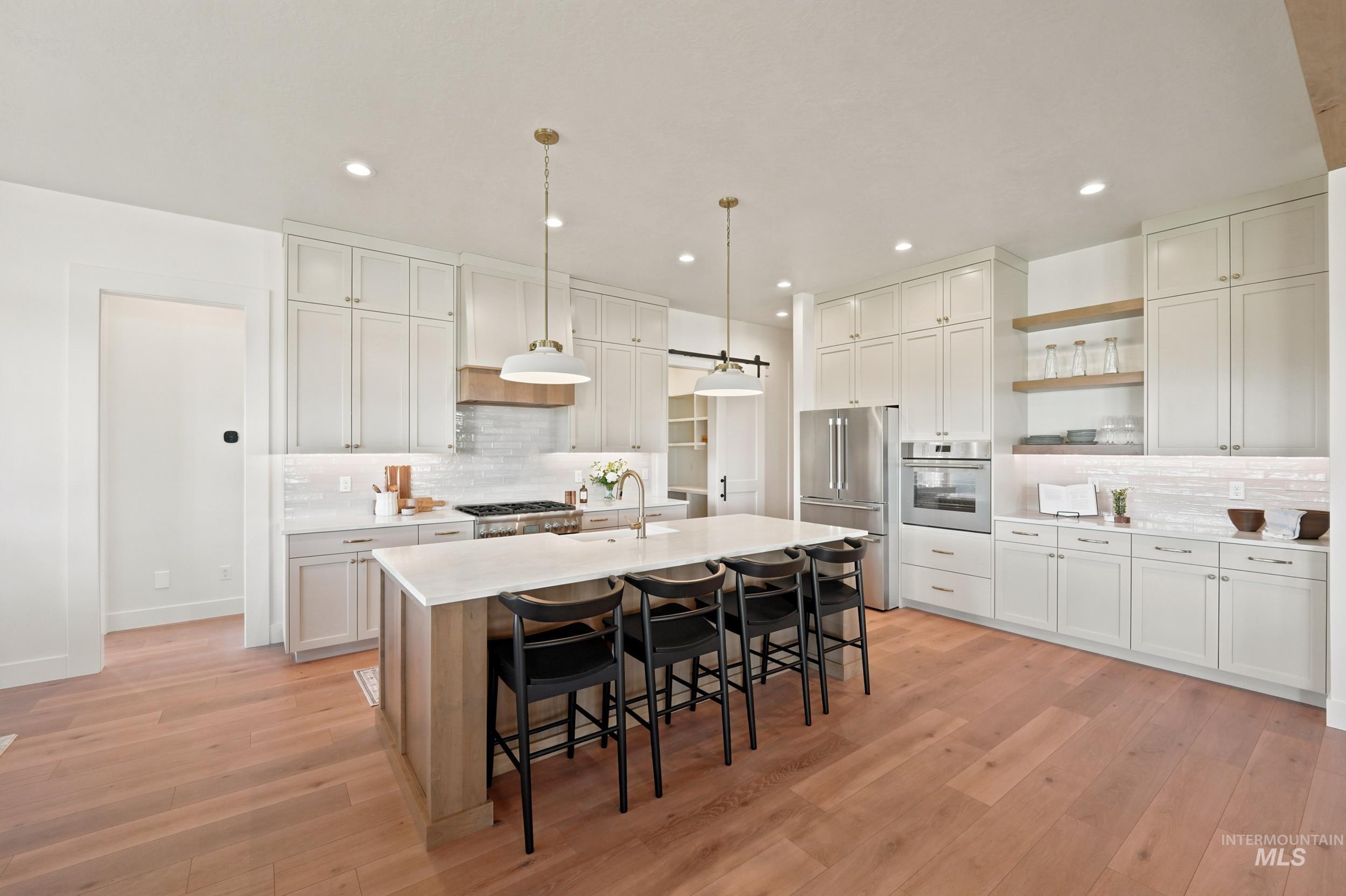 12814 Fjord St., Middleton, Idaho 83644, 3 Bedrooms, 4 Bathrooms, Residential For Sale, Price $1,170,000, 98995262