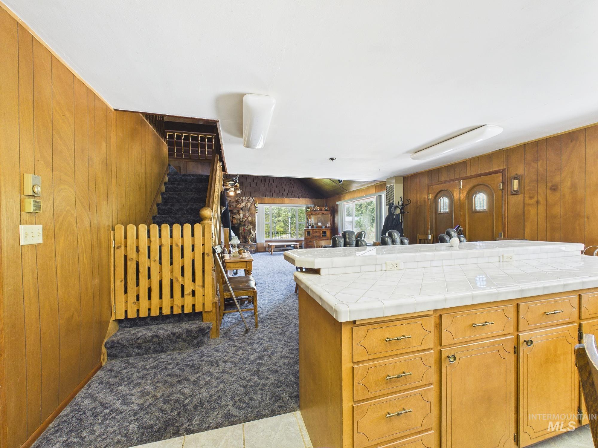 17 Lem Ct, High Valley, Idaho 83611, 2 Bedrooms, 1 Bathroom, Residential For Sale, Price $350,000, 98995265