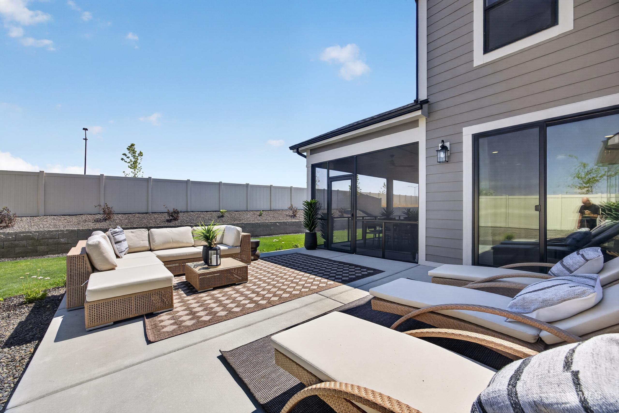 585 E Distributor, Boise, Idaho 83716, 5 Bedrooms, 4 Bathrooms, Residential For Sale, Price $1,299,500, 98995266