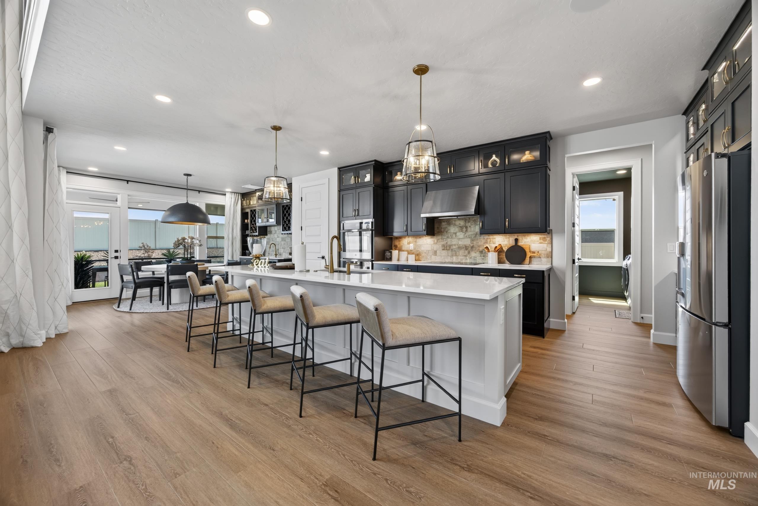 585 E Distributor, Boise, Idaho 83716, 5 Bedrooms, 4 Bathrooms, Residential For Sale, Price $1,299,500, 98995266