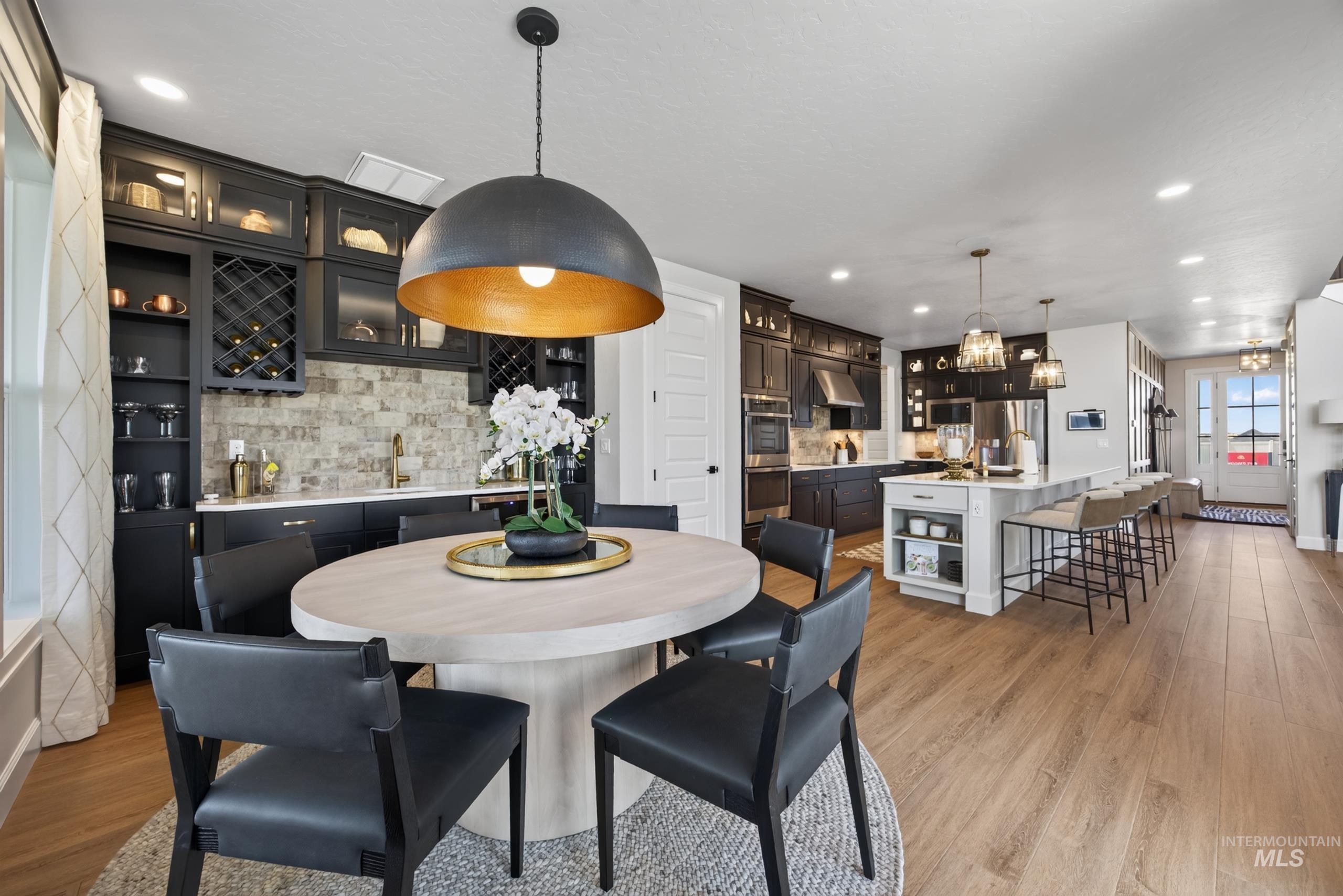 585 E Distributor, Boise, Idaho 83716, 5 Bedrooms, 4 Bathrooms, Residential For Sale, Price $1,299,500, 98995266
