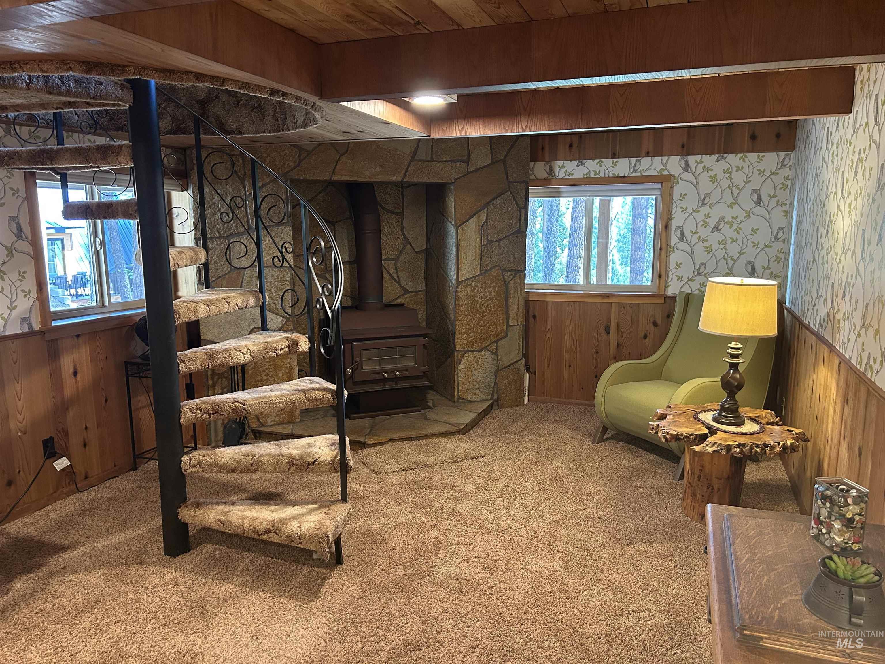 5 Moonglow Circle, Garden Valley, Idaho 83622, 3 Bedrooms, 2 Bathrooms, Residential For Sale, Price $525,000, 98995267