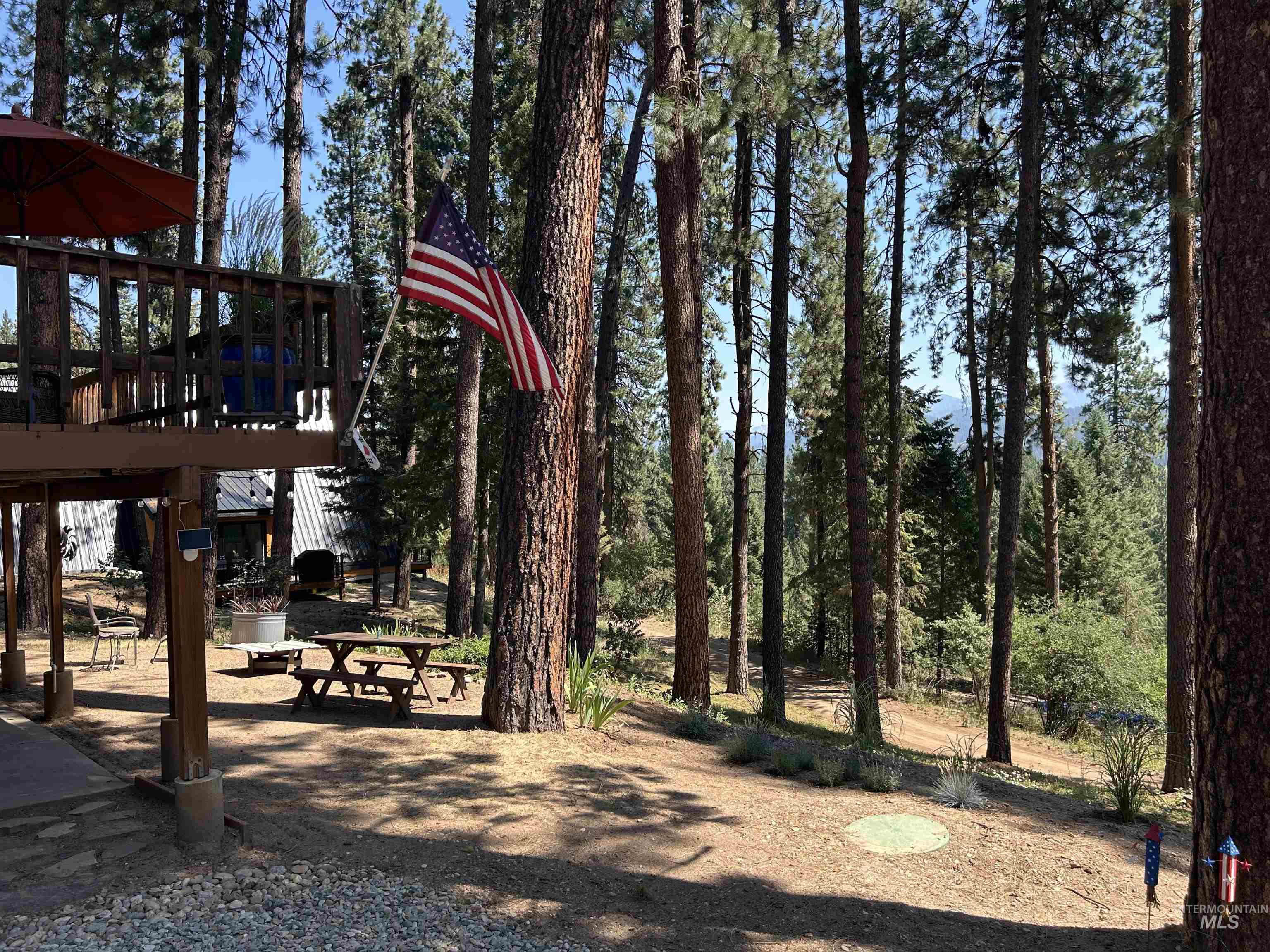 5 Moonglow Circle, Garden Valley, Idaho 83622, 3 Bedrooms, 2 Bathrooms, Residential For Sale, Price $525,000, 98995267