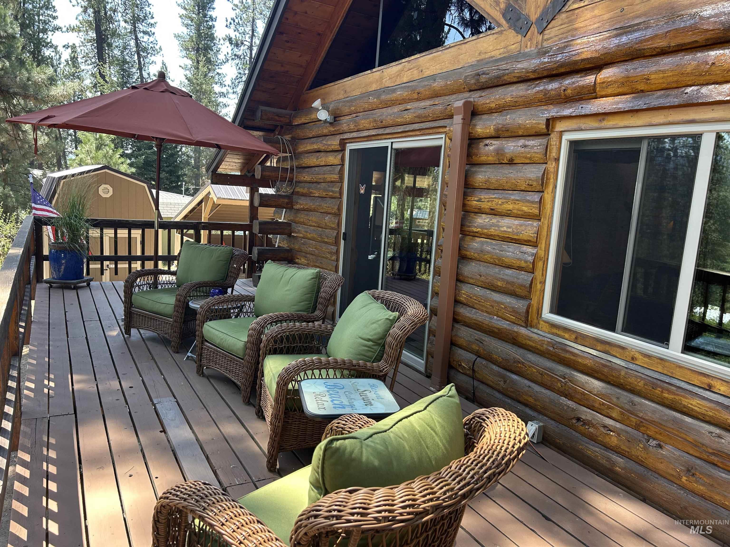 5 Moonglow Circle, Garden Valley, Idaho 83622, 3 Bedrooms, 2 Bathrooms, Residential For Sale, Price $525,000,MLS 98995267