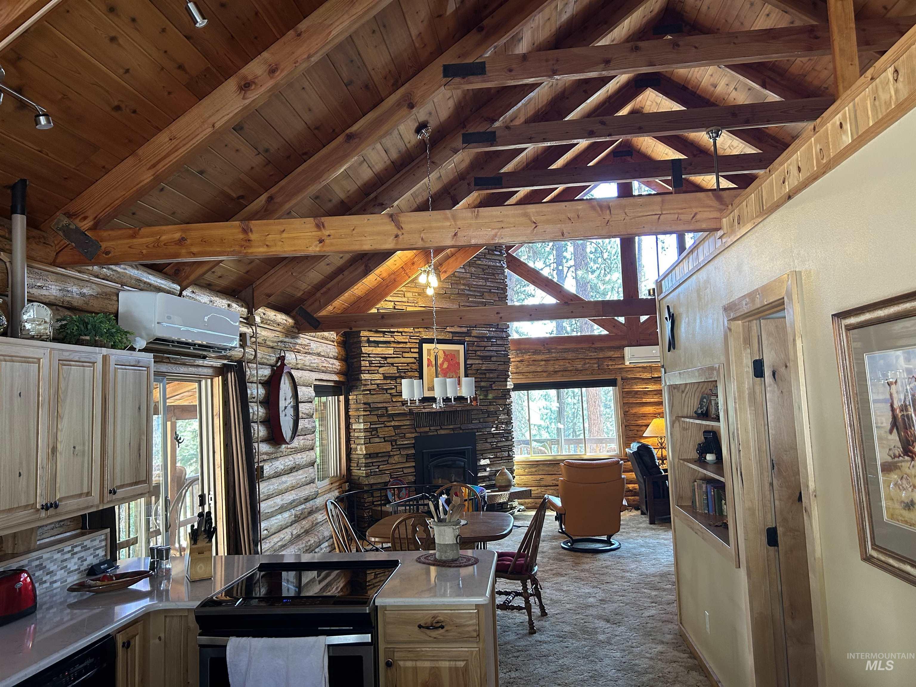 5 Moonglow Circle, Garden Valley, Idaho 83622, 3 Bedrooms, 2 Bathrooms, Residential For Sale, Price $525,000, 98995267