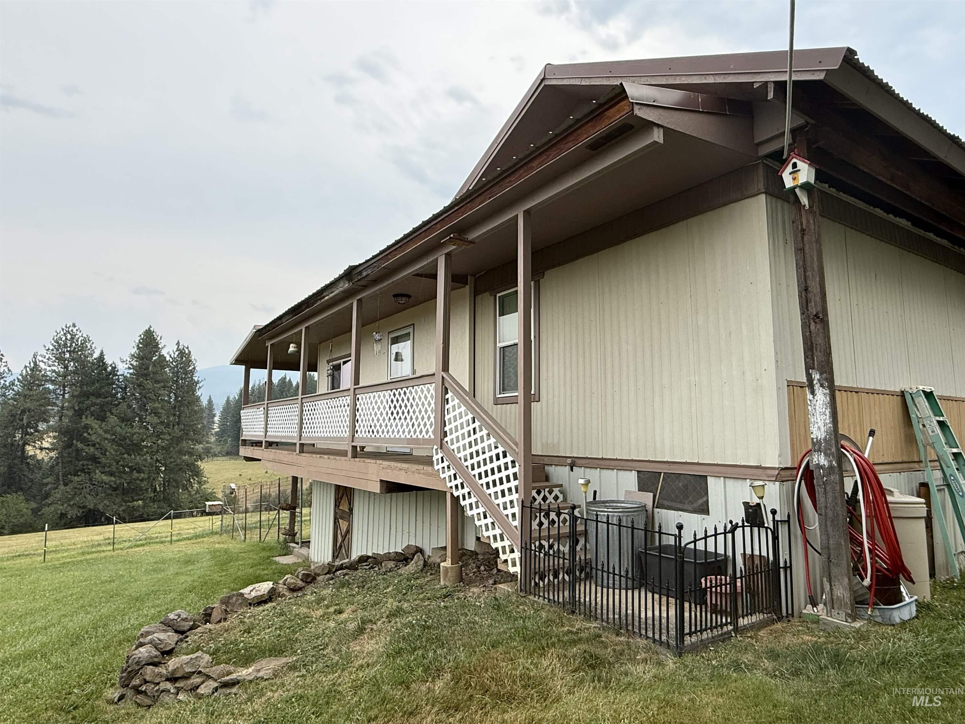 733 Pleasant Valley Road, Stites, Idaho 83552, 2 Bedrooms, 1.5 Bathrooms, Residential For Sale, Price $325,000, 98995268