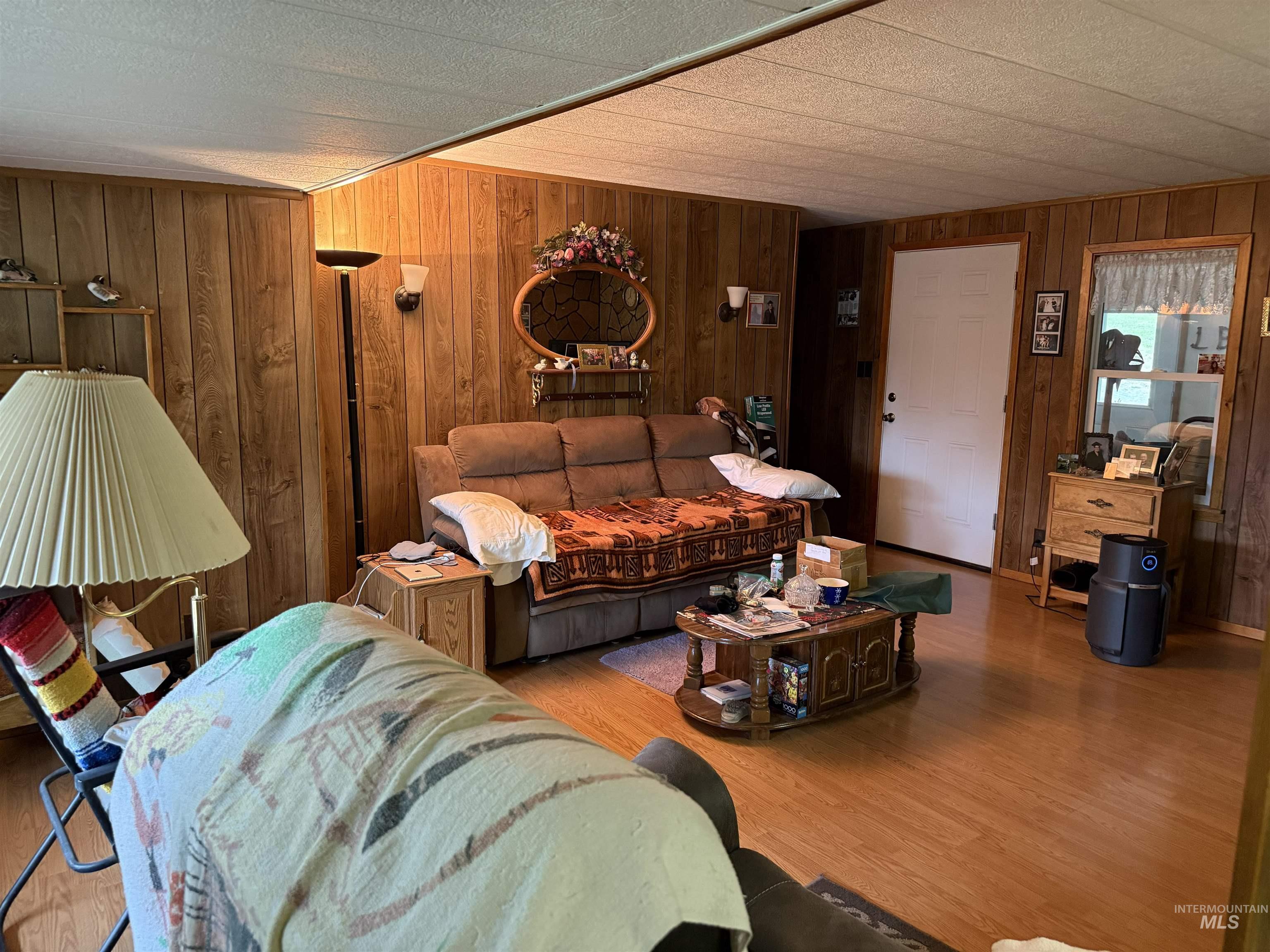 733 Pleasant Valley Road, Stites, Idaho 83552, 2 Bedrooms, 1.5 Bathrooms, Residential For Sale, Price $325,000, 98995268