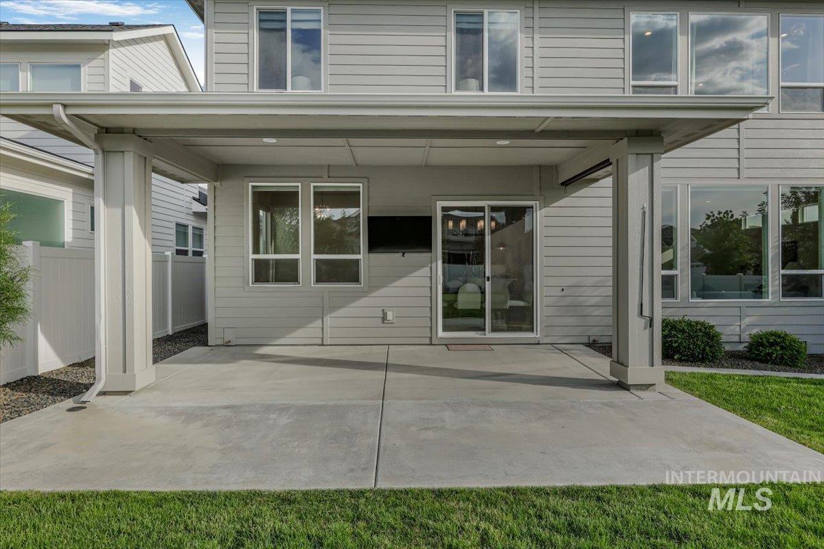 8448 W Brooks Dr, Boise, Idaho 83714, 4 Bedrooms, 3 Bathrooms, Residential For Sale, Price $999,999, 98995272