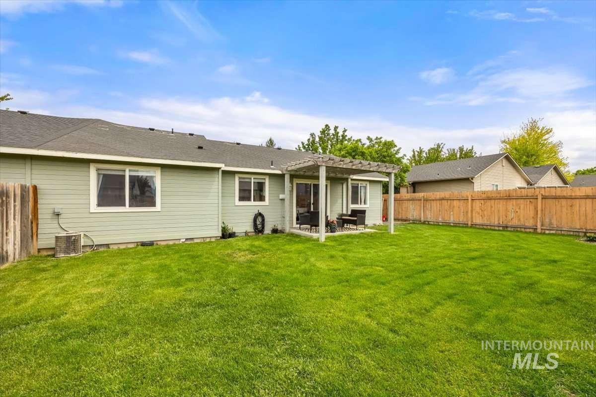 3308 Airport Ave, Caldwell, Idaho 83605, 3 Bedrooms, 2 Bathrooms, Residential For Sale, Price $335,000, 98995273