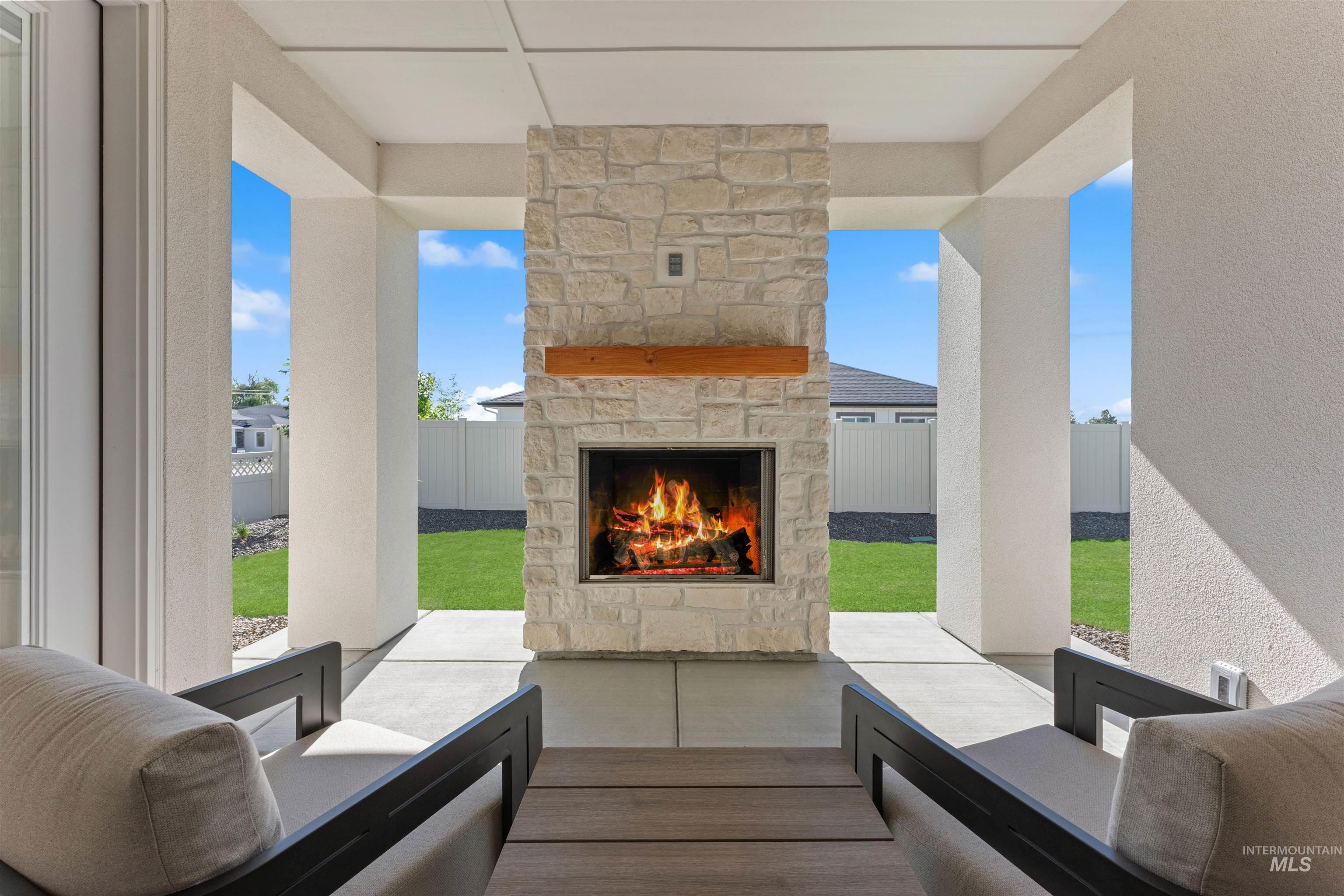 360 N Hunter Creek Ave, Eagle, Idaho 83616, 4 Bedrooms, 3.5 Bathrooms, Residential For Sale, Price $1,149,000, 98995276