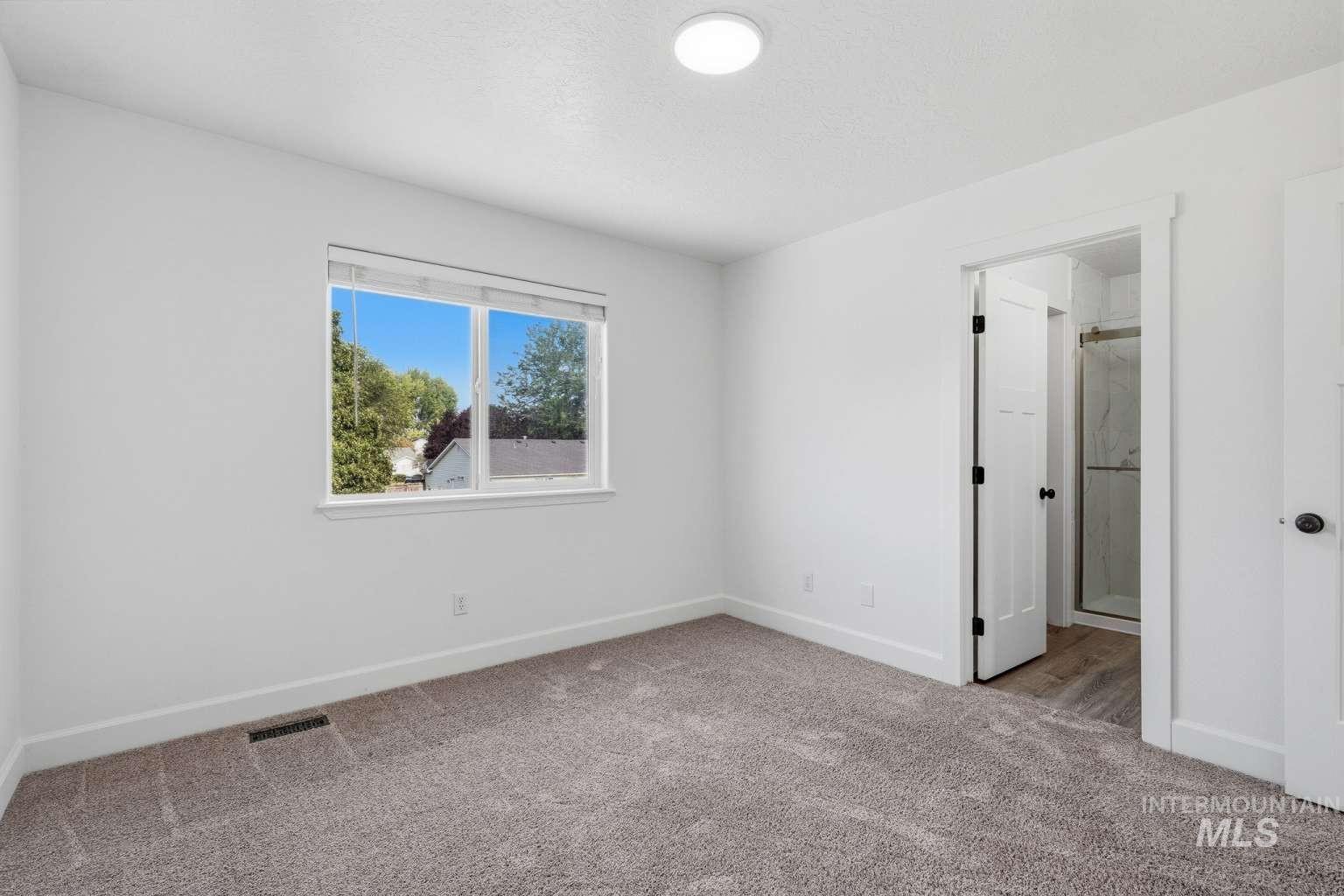 16789 N Wentworth Ln, Nampa, Idaho 83687, 3 Bedrooms, 3 Bathrooms, Residential For Sale, Price $410,000, 98995277