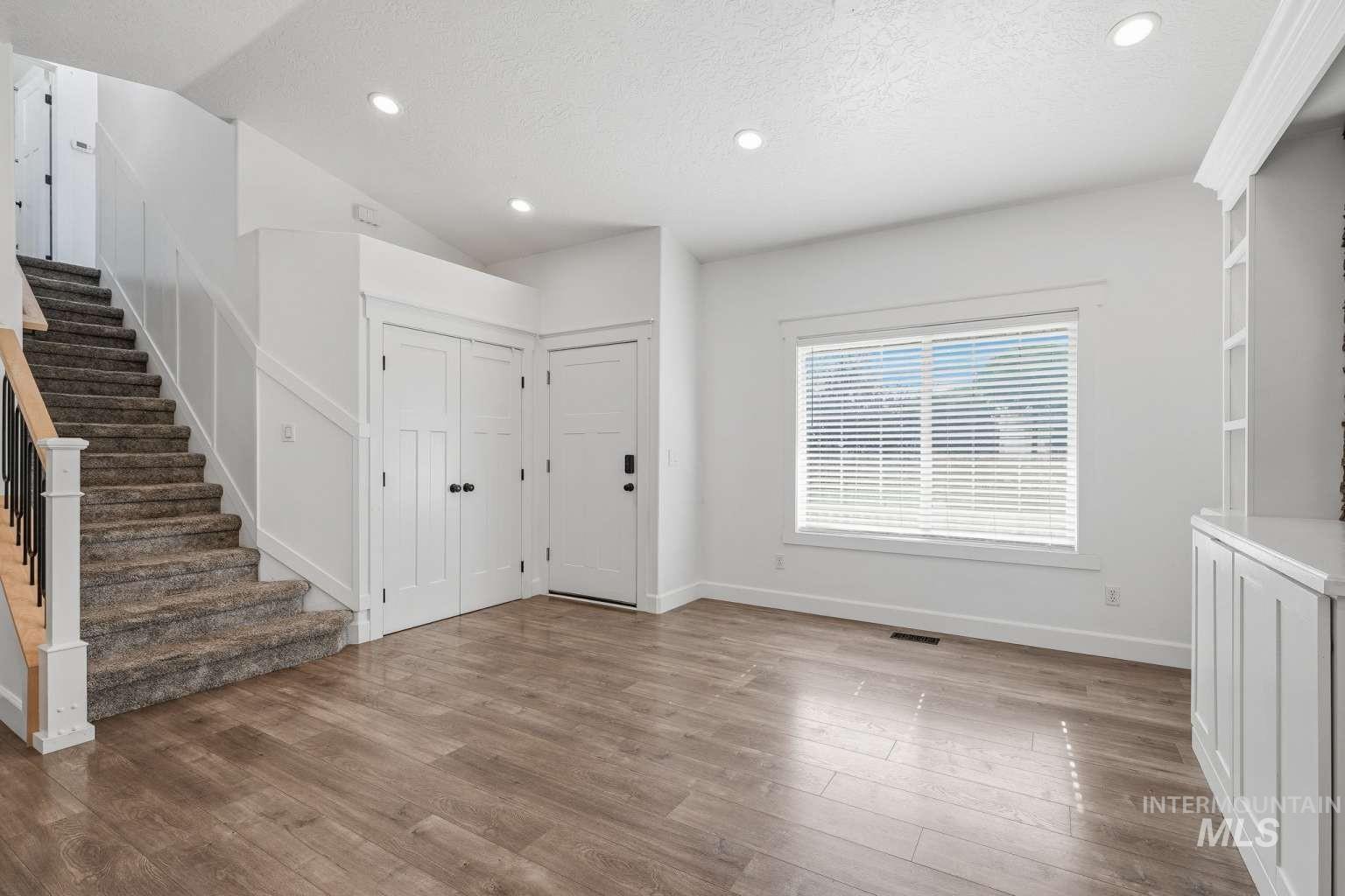 16789 N Wentworth Ln, Nampa, Idaho 83687, 3 Bedrooms, 3 Bathrooms, Residential For Sale, Price $410,000, 98995277
