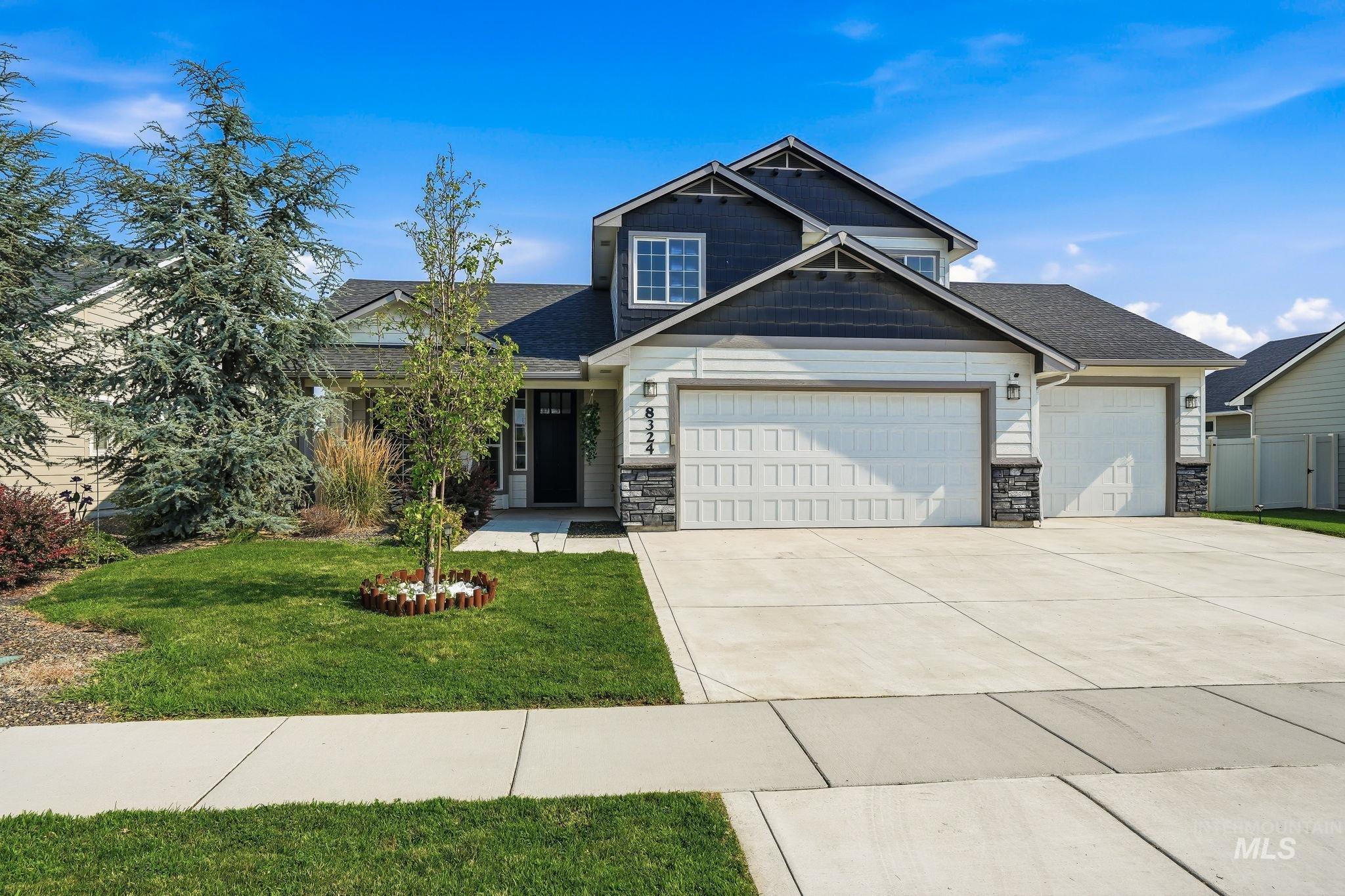 8324 E. Stone Valley, Nampa, Idaho 83687, 3 Bedrooms, 2.5 Bathrooms, Residential For Sale, Price $434,000,MLS 98995282