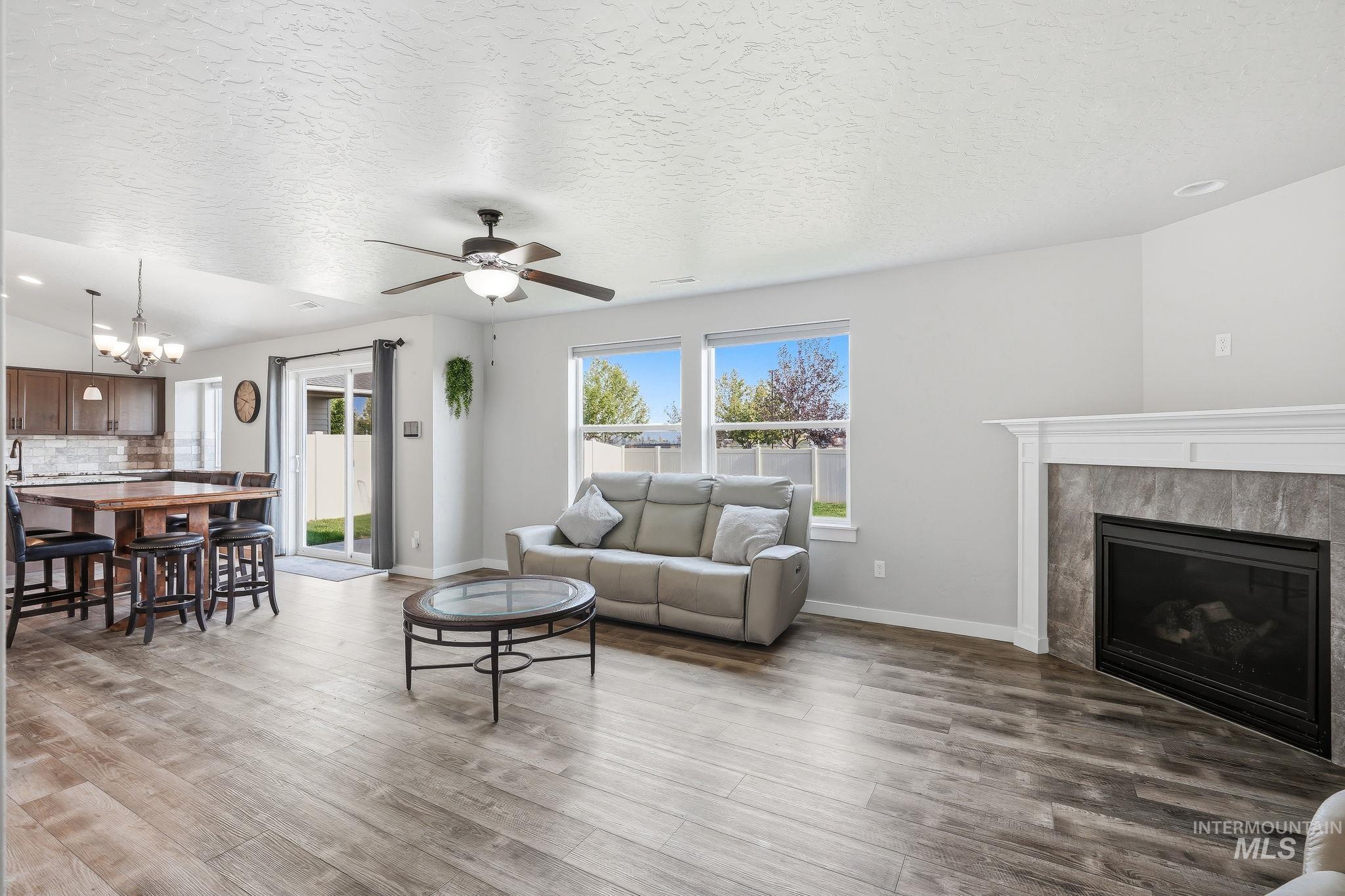 8324 E. Stone Valley, Nampa, Idaho 83687, 3 Bedrooms, 2.5 Bathrooms, Residential For Sale, Price $434,000, 98995282