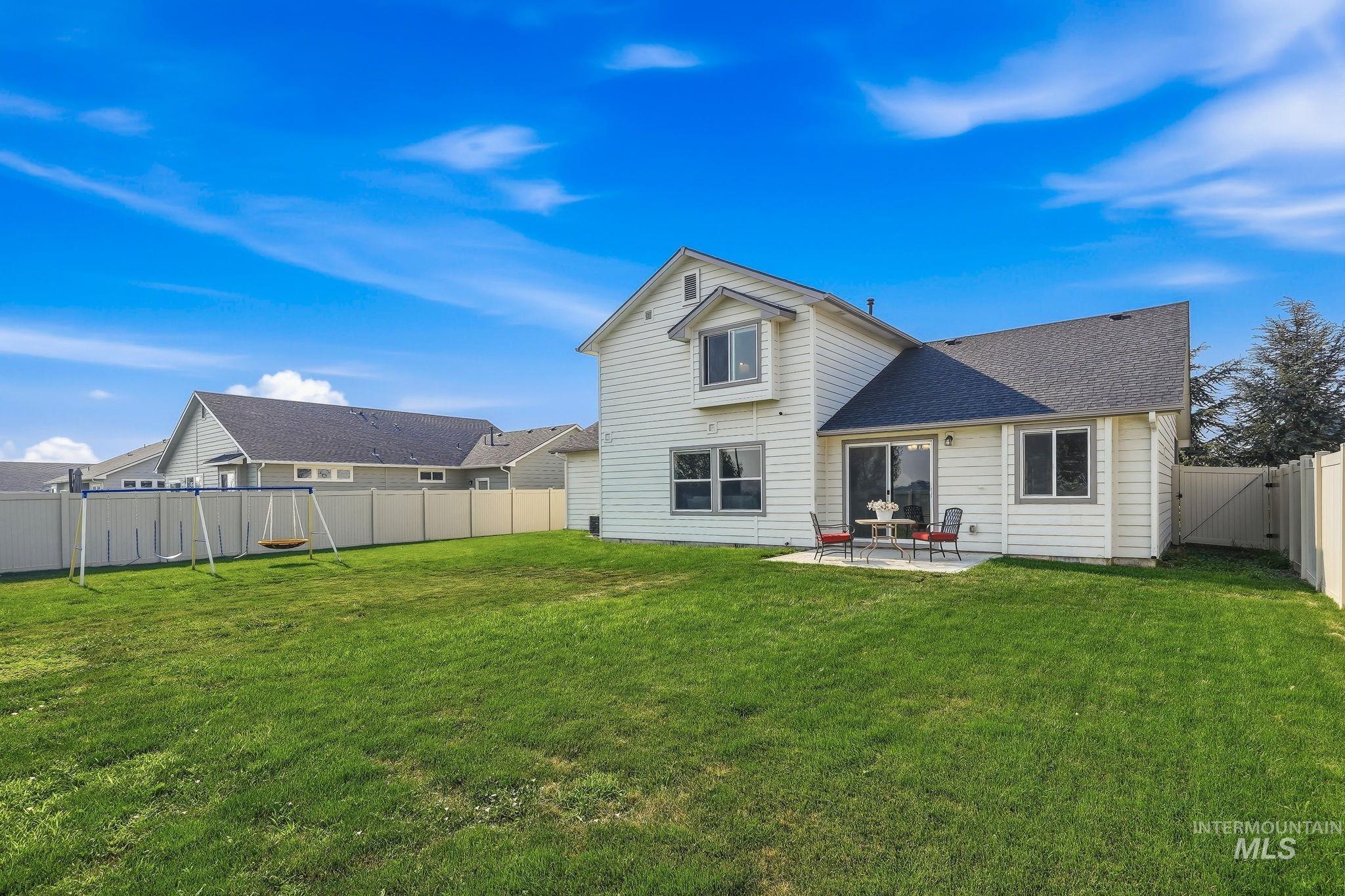 8324 E. Stone Valley, Nampa, Idaho 83687, 3 Bedrooms, 2.5 Bathrooms, Residential For Sale, Price $434,000, 98995282