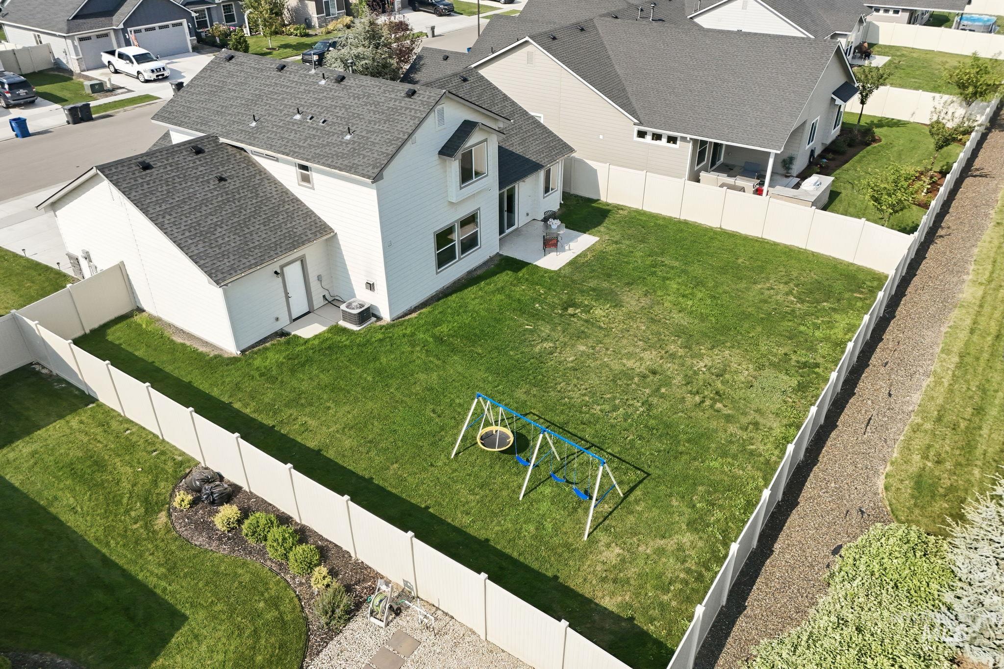 8324 E. Stone Valley, Nampa, Idaho 83687, 3 Bedrooms, 2.5 Bathrooms, Residential For Sale, Price $434,000, 98995282