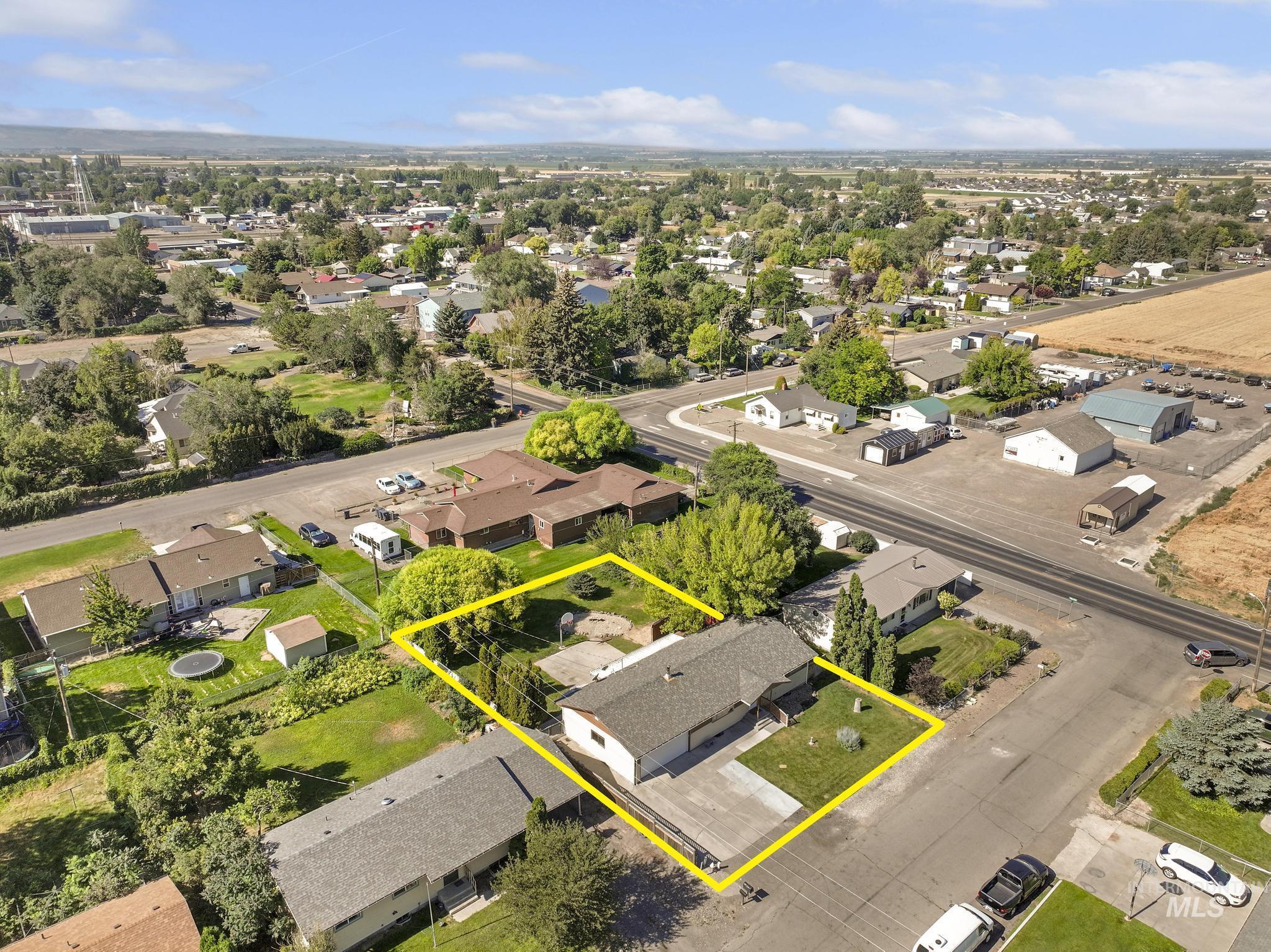 207 Sage St., Kimberly, Idaho 83341, 5 Bedrooms, 3 Bathrooms, Residential For Sale, Price $389,000, 98995283