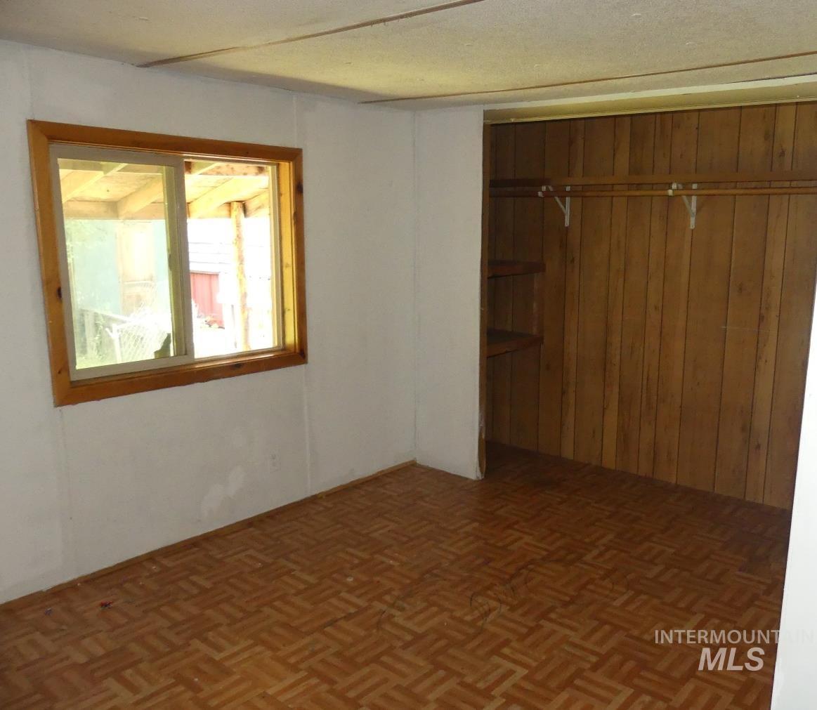175 Angus, Donnelly, Idaho 83615, 3 Bedrooms, 2 Bathrooms, Residential For Sale, Price $299,500,MLS 98995288