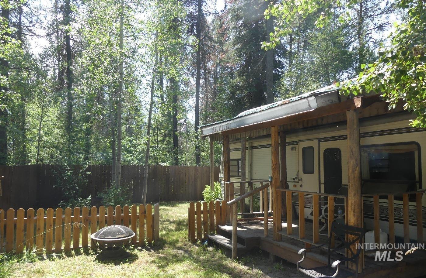 175 Angus, Donnelly, Idaho 83615, 3 Bedrooms, 2 Bathrooms, Residential For Sale, Price $299,500,MLS 98995288