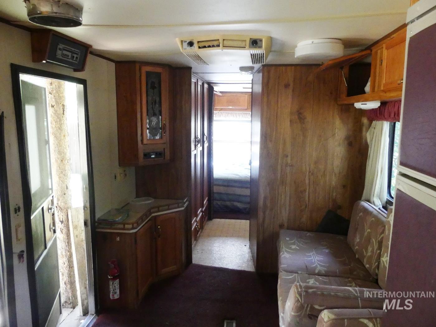 175 Angus, Donnelly, Idaho 83615, 3 Bedrooms, 2 Bathrooms, Residential For Sale, Price $299,500,MLS 98995288