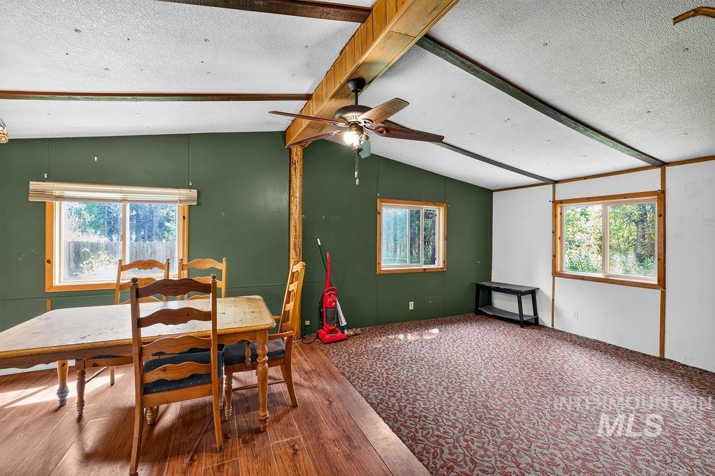 175 Angus, Donnelly, Idaho 83615, 3 Bedrooms, 2 Bathrooms, Residential For Sale, Price $299,500,MLS 98995288
