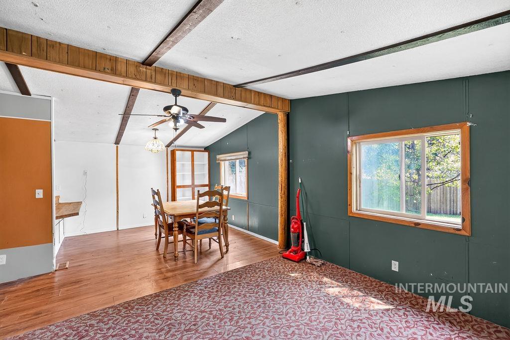 175 Angus, Donnelly, Idaho 83615, 3 Bedrooms, 2 Bathrooms, Residential For Sale, Price $299,500,MLS 98995288