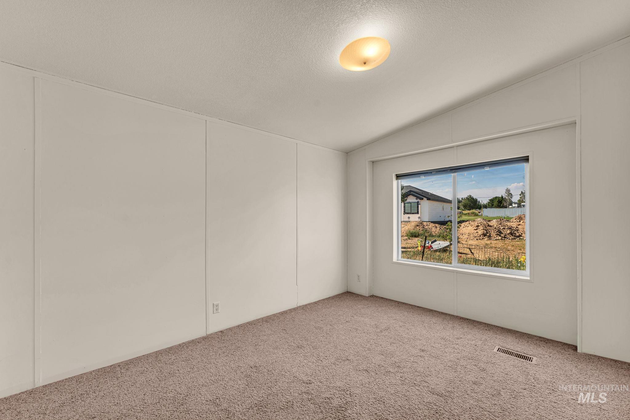 59 N. Washington St., Dietrich, Idaho 83324, 3 Bedrooms, 2.5 Bathrooms, Residential For Sale, Price $345,000,MLS 98995290