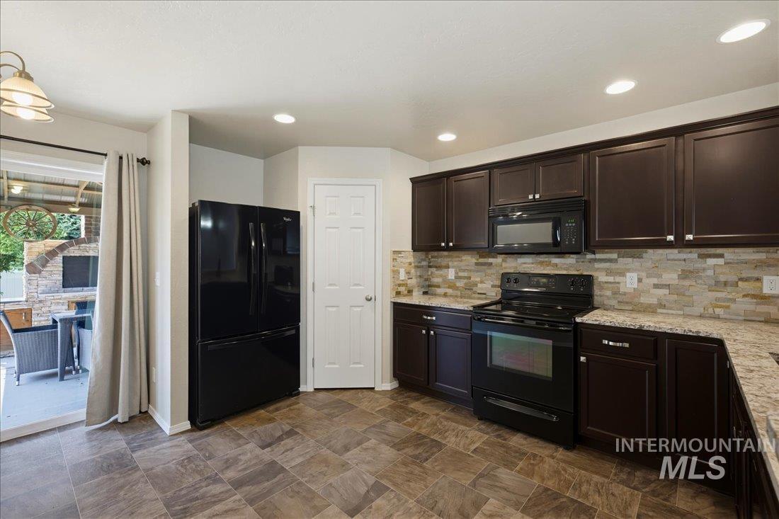 181 S Trutina Ave, Boise, Idaho 83709, 3 Bedrooms, 2 Bathrooms, Residential For Sale, Price $449,000,MLS 98995293