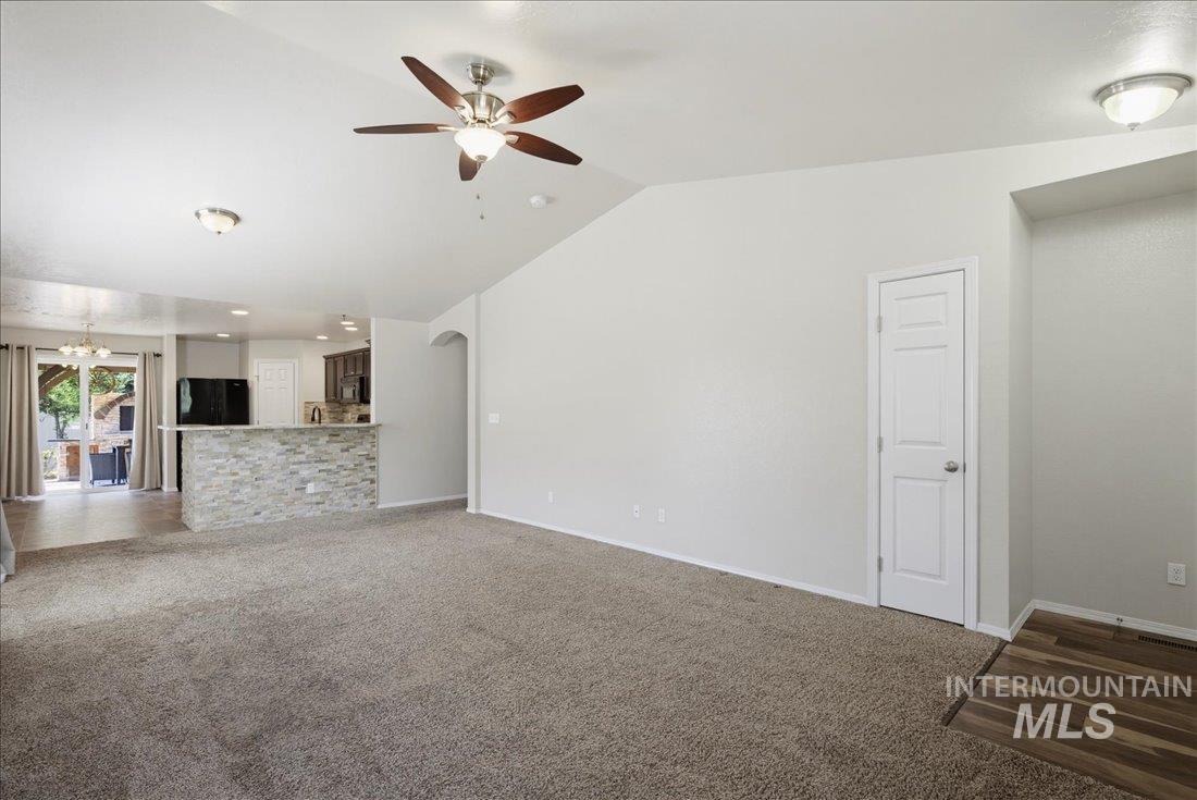 181 S Trutina Ave, Boise, Idaho 83709, 3 Bedrooms, 2 Bathrooms, Residential For Sale, Price $449,000,MLS 98995293