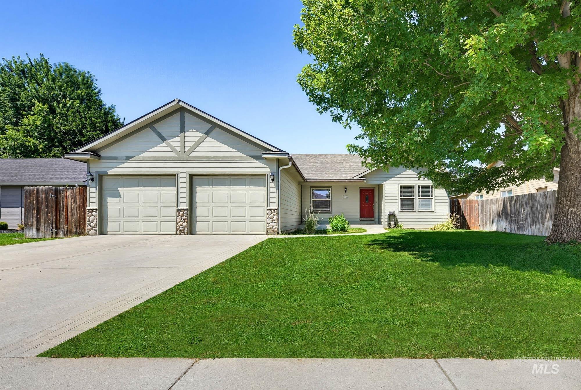 912 Valiant St, Middleton, Idaho 83644, 4 Bedrooms, 2 Bathrooms, Residential For Sale, Price $369,900,MLS 98995317