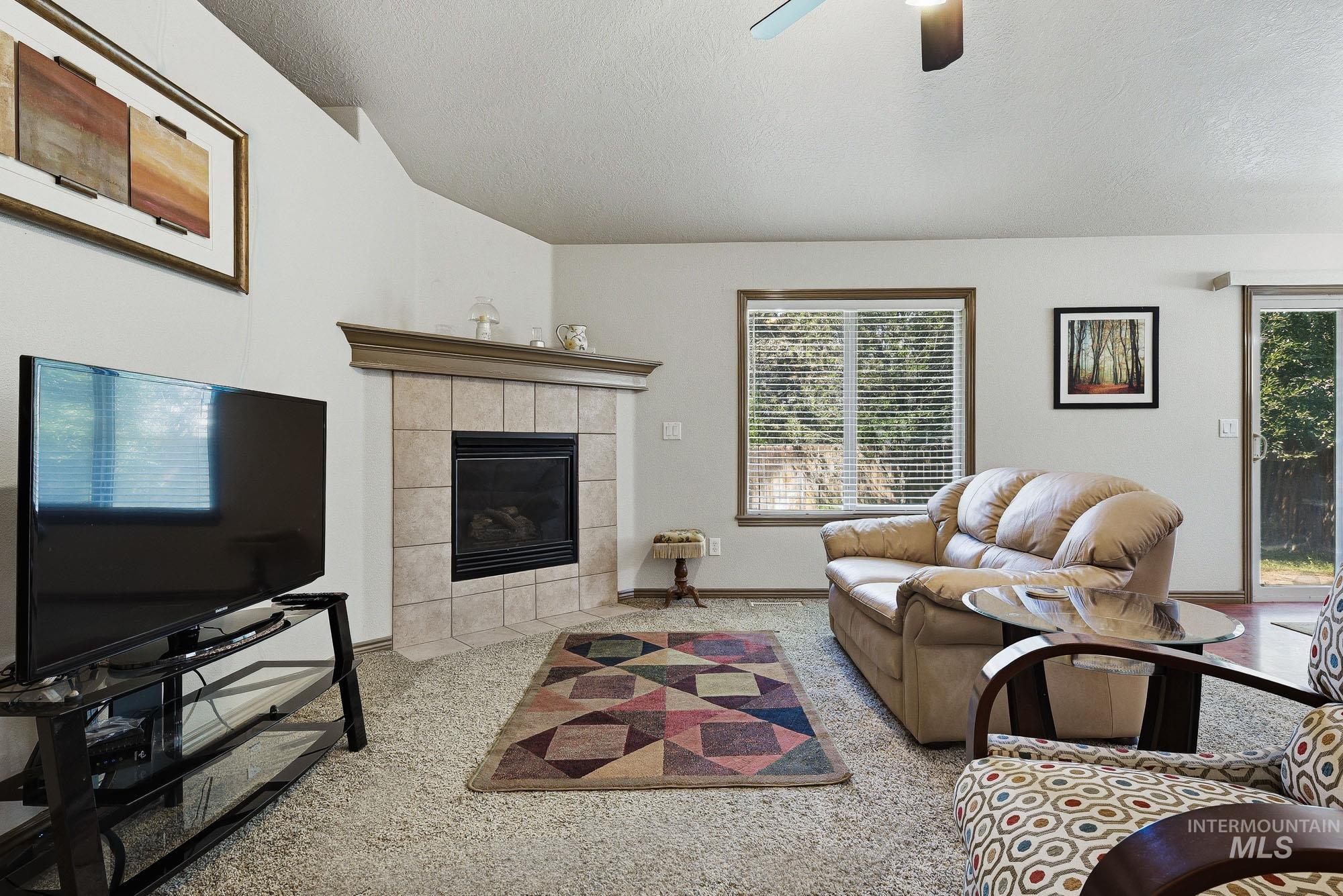 912 Valiant St, Middleton, Idaho 83644, 4 Bedrooms, 2 Bathrooms, Residential For Sale, Price $369,900,MLS 98995317