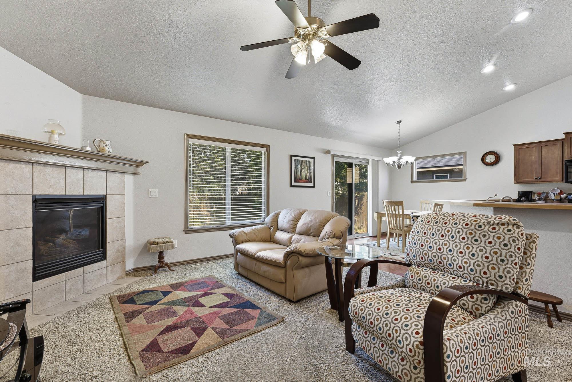 912 Valiant St, Middleton, Idaho 83644, 4 Bedrooms, 2 Bathrooms, Residential For Sale, Price $369,900,MLS 98995317