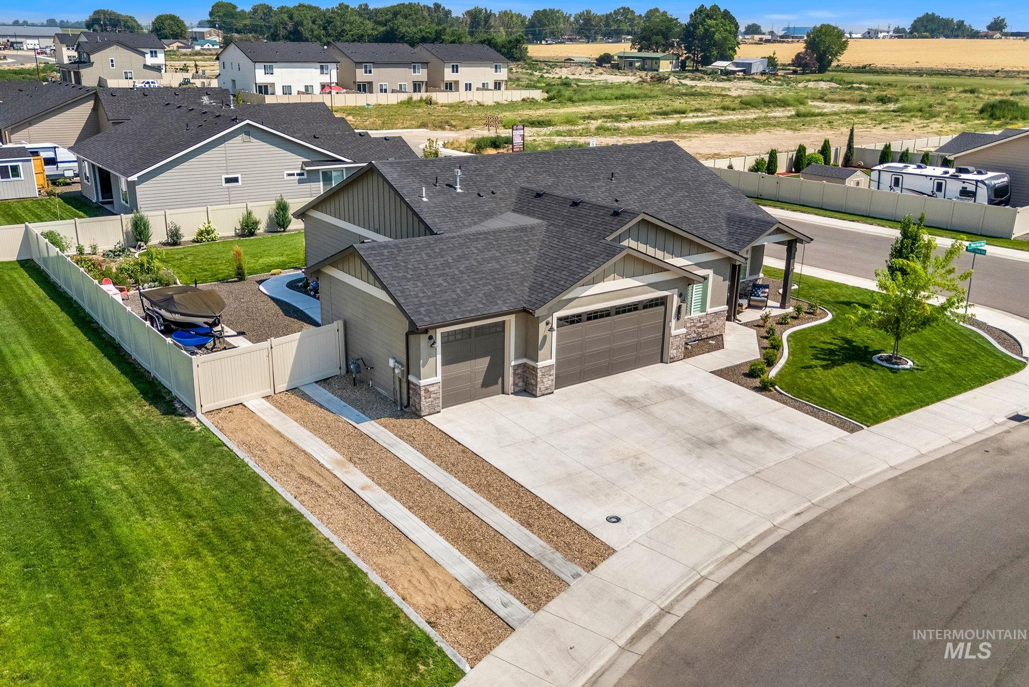 310 Wood Rose Way, Wilder, Idaho 83676, 4 Bedrooms, 2 Bathrooms, Residential For Sale, Price $464,900,MLS 98995323