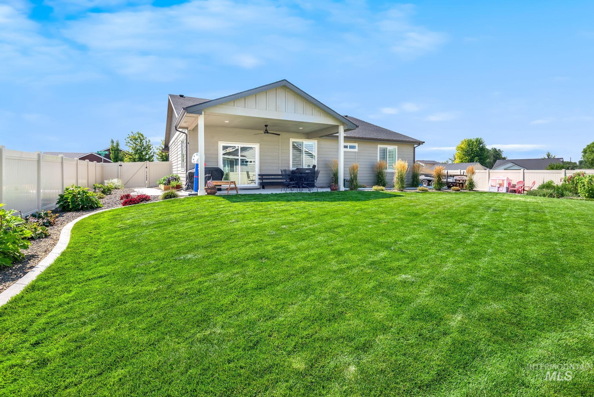 310 Wood Rose Way, Wilder, Idaho 83676, 4 Bedrooms, 2 Bathrooms, Residential For Sale, Price $464,900,MLS 98995323