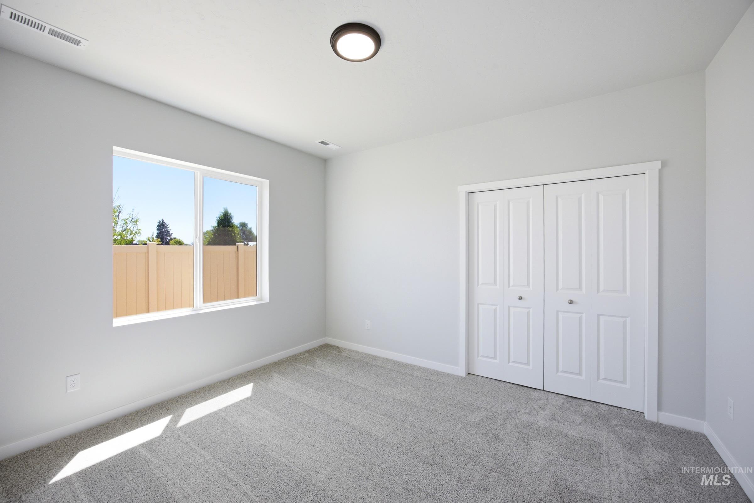 866 SW Jayhawk St, Mountain Home, Idaho 83647, 4 Bedrooms, 2.5 Bathrooms, Residential For Sale, Price $549,990,MLS 98995330