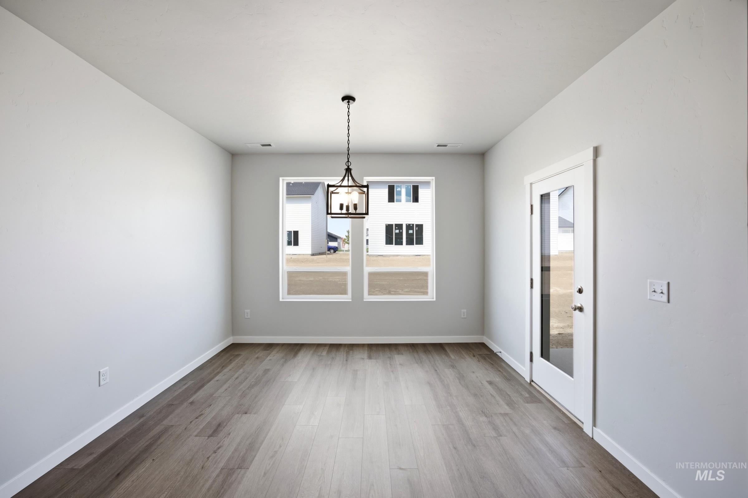 9428 W Cosmic St, Nampa, Idaho 83687, 4 Bedrooms, 2 Bathrooms, Residential For Sale, Price $539,990,MLS 98995334